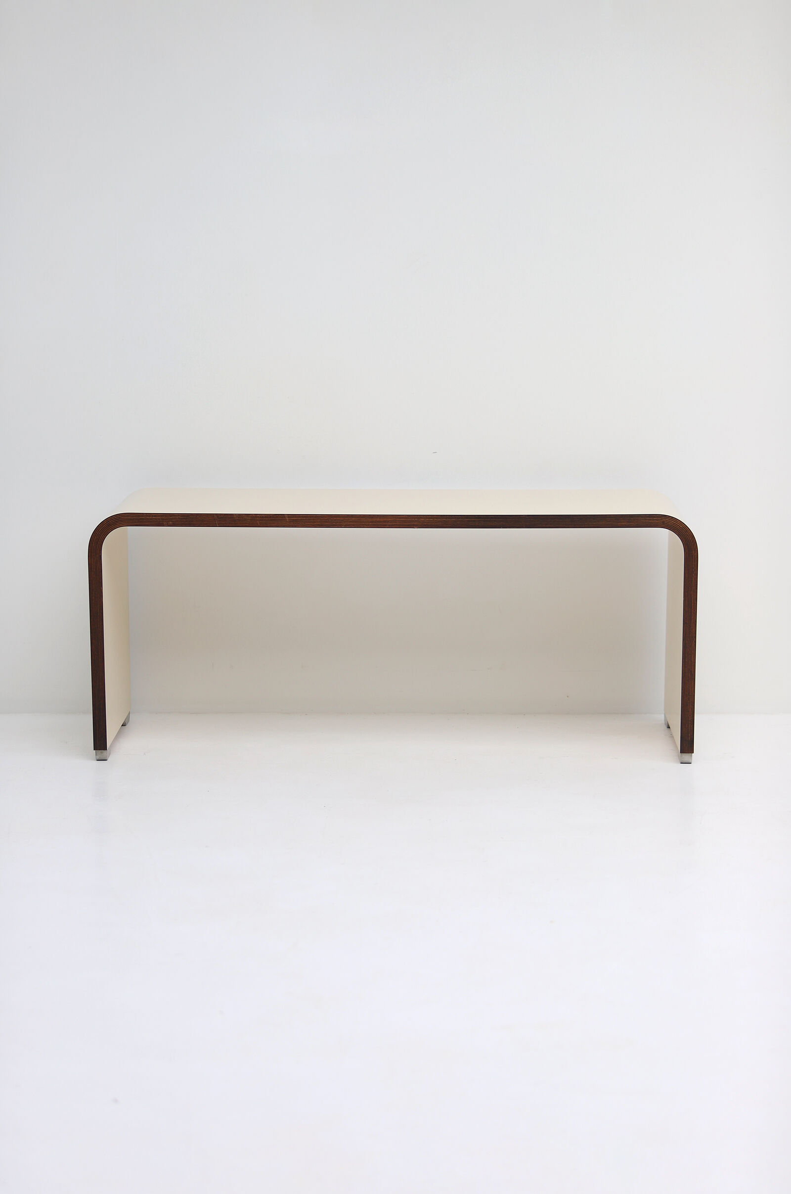 Console / side desk produced by the Belgian company Bergwood in the 1970s.