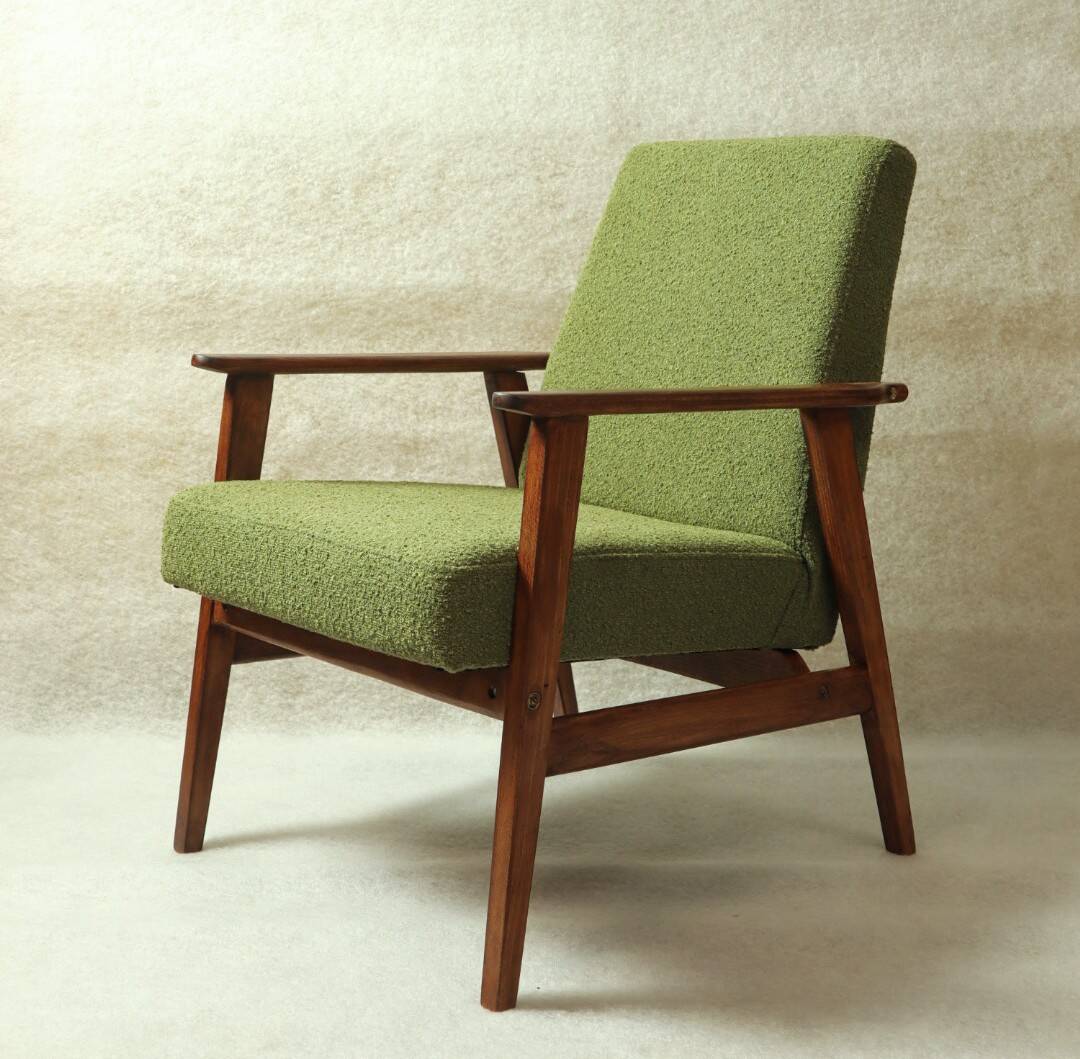 Fauteuil scandinave boucle eucalyptus vert oryginal model 1970 rénové chaise de salon moderne design milieu du siècle