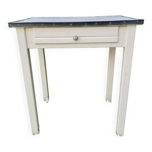 Table bureau