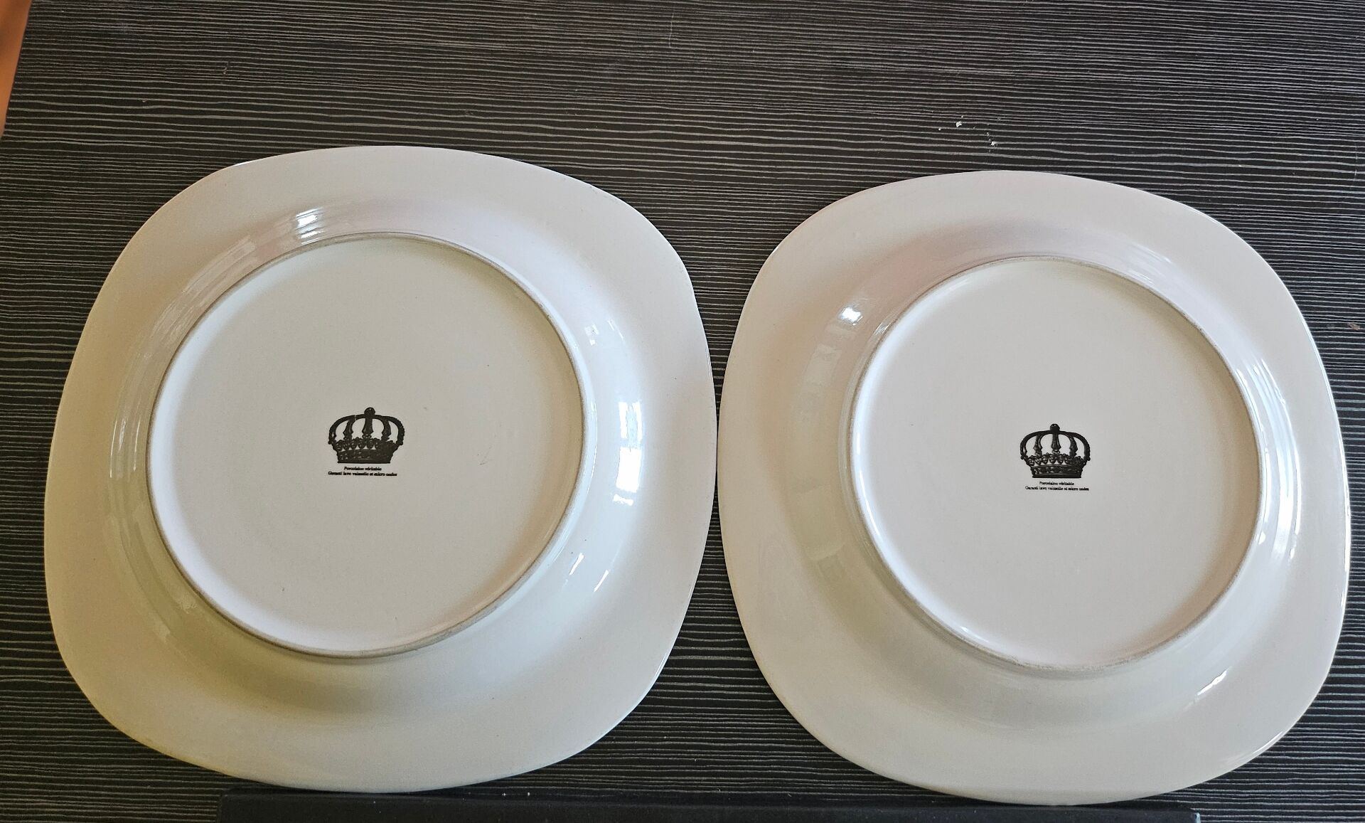 Porcelain plate