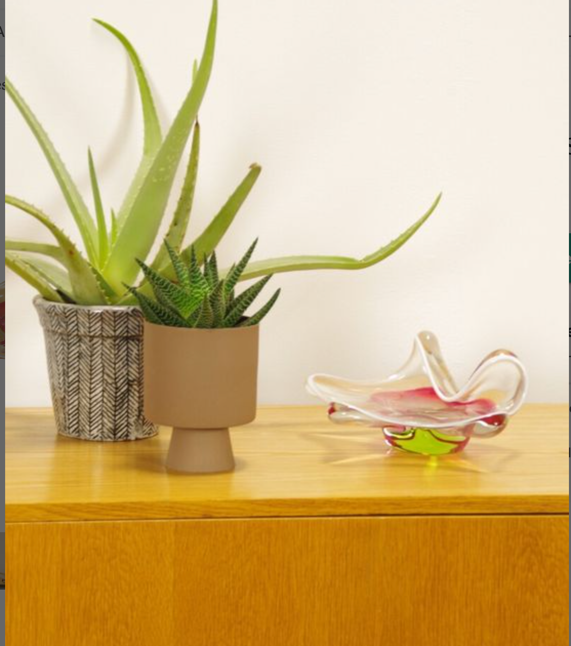 Vintage design glass flower