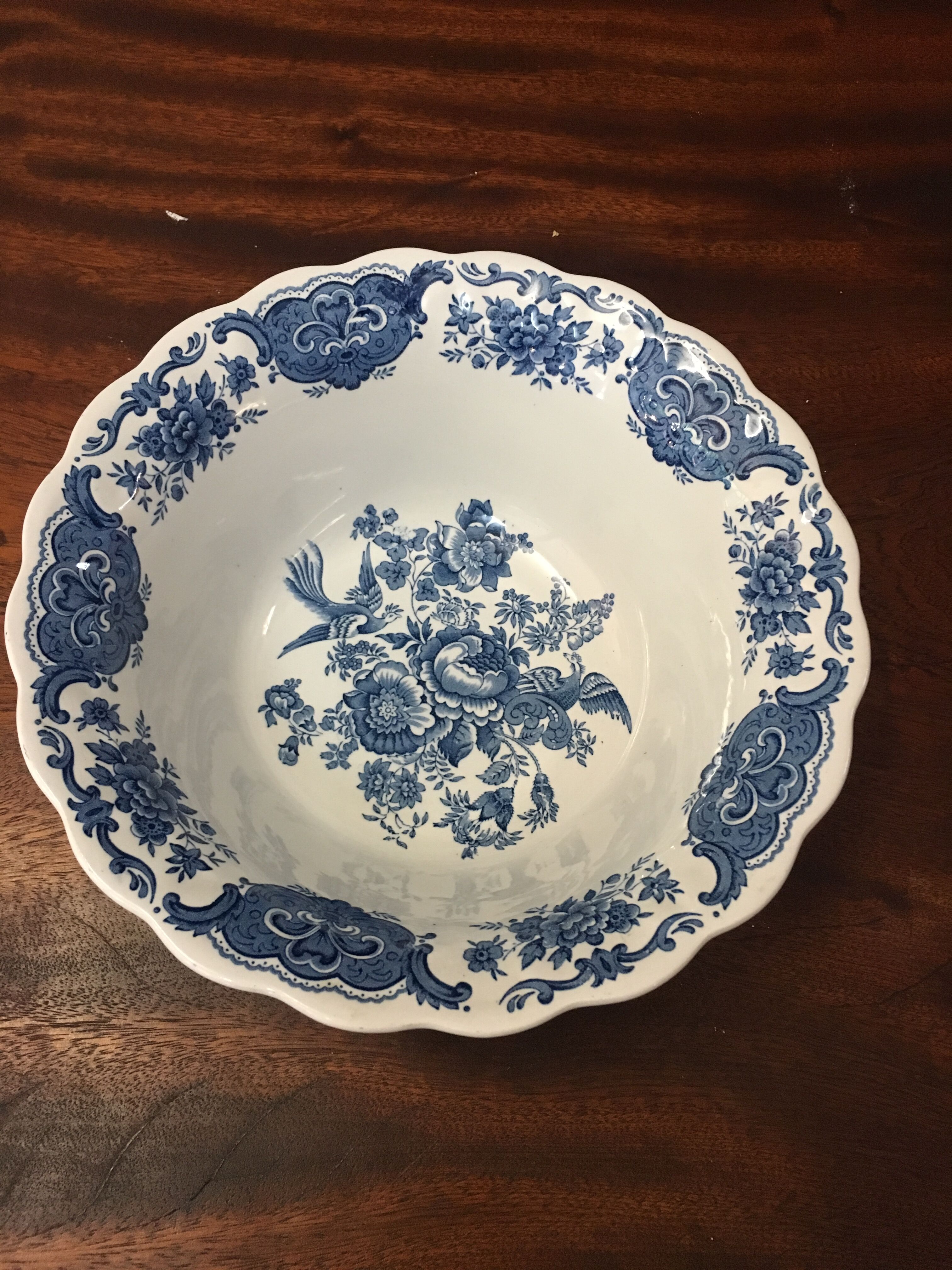 Saladier, English crockery