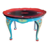 Table d'appoint « Mange-moi, bois-moi ». Ancienne, relookée, sur le thème d