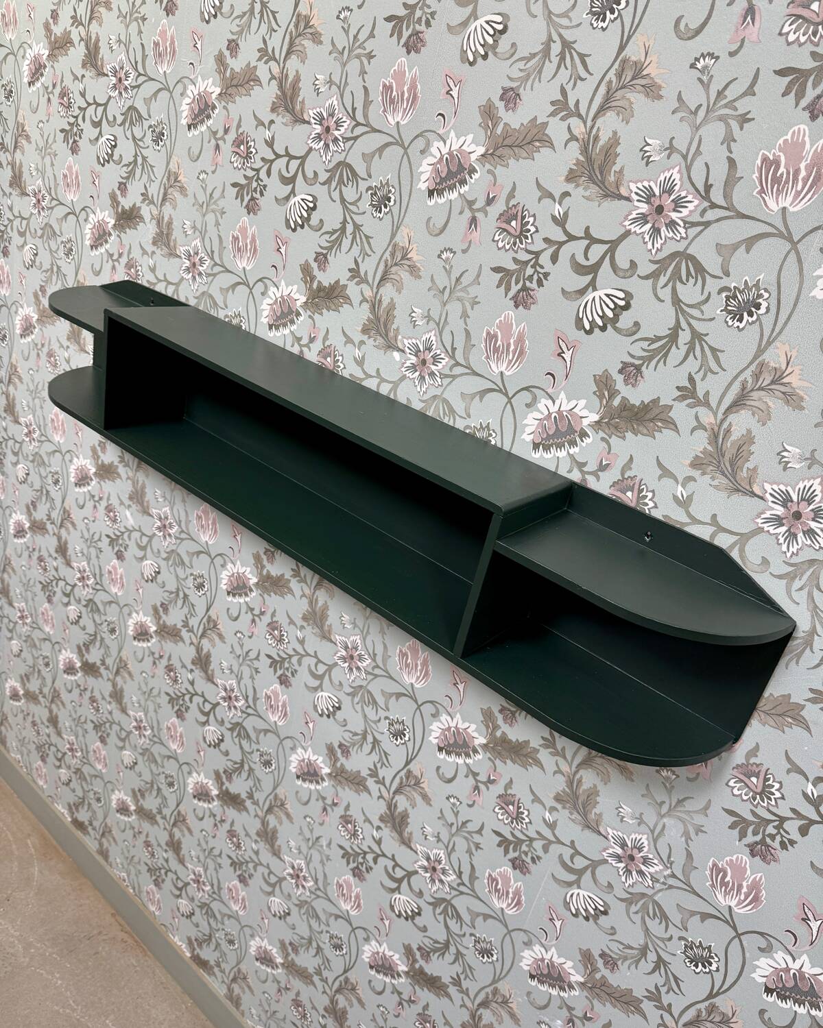 Art Deco Shelf (renovated)