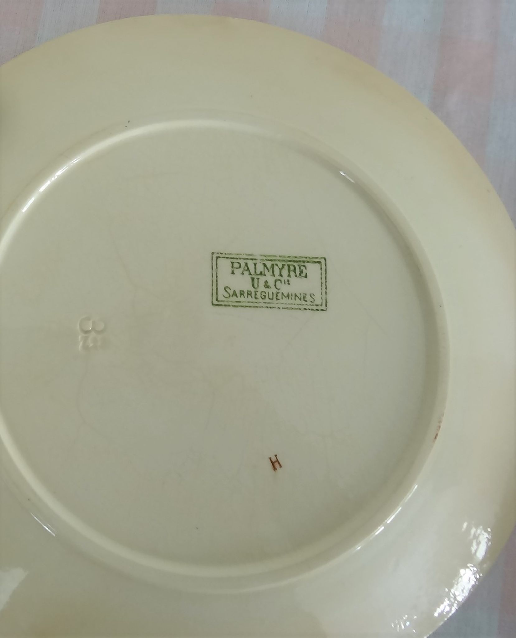 Lot de 4 assiettes plates en faïence de Sarreguemines motif Palmyre