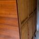 Armoire vintage à pieds compas