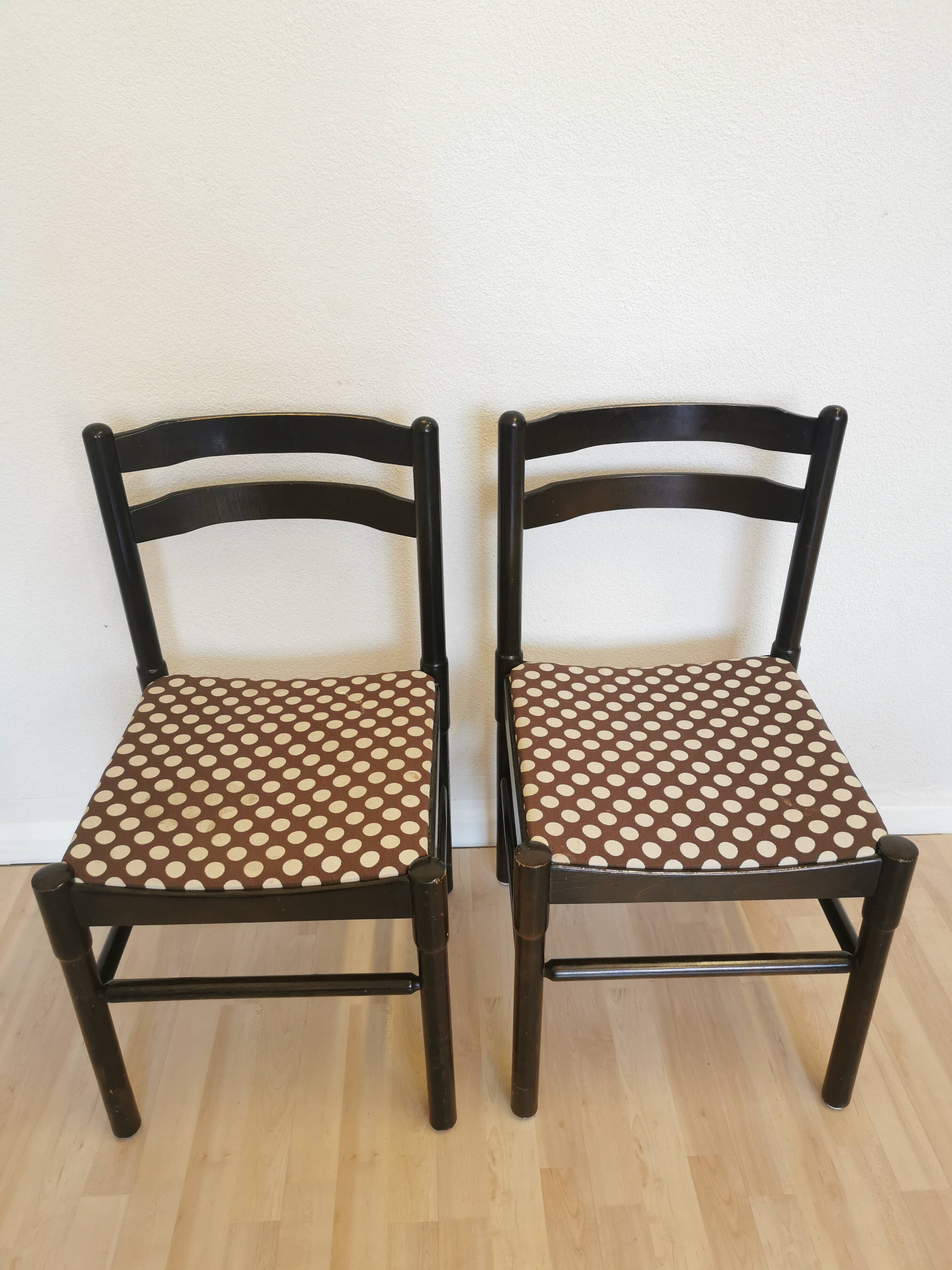 Set of 2 Vintage Wooden Dining Chairs: Brown & White Polka Dot Fabric 80s