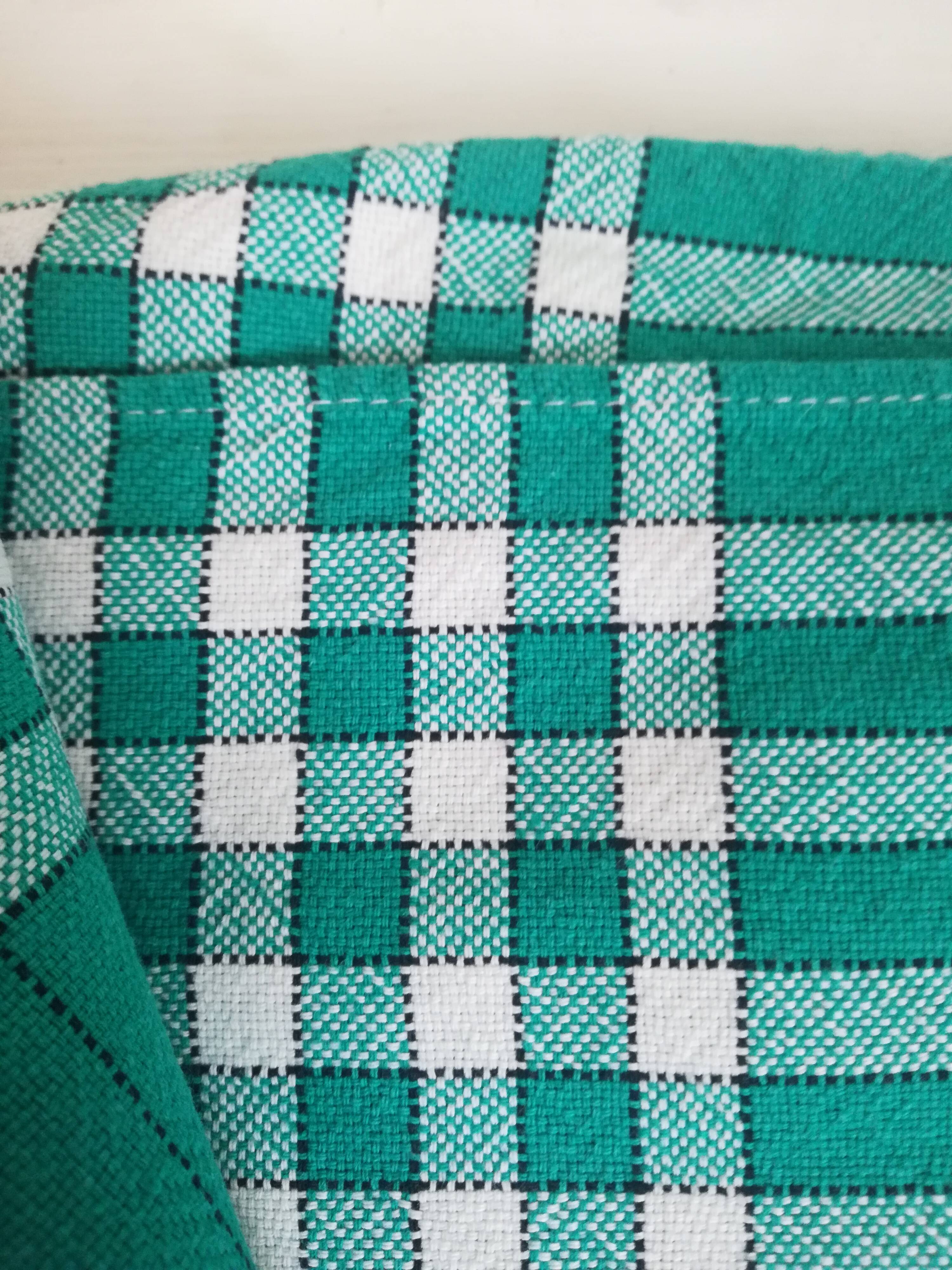 Vintage gingham tablecloth 250 x 150
