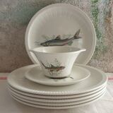 Fish set, 6 plates, sauce pot and saucer