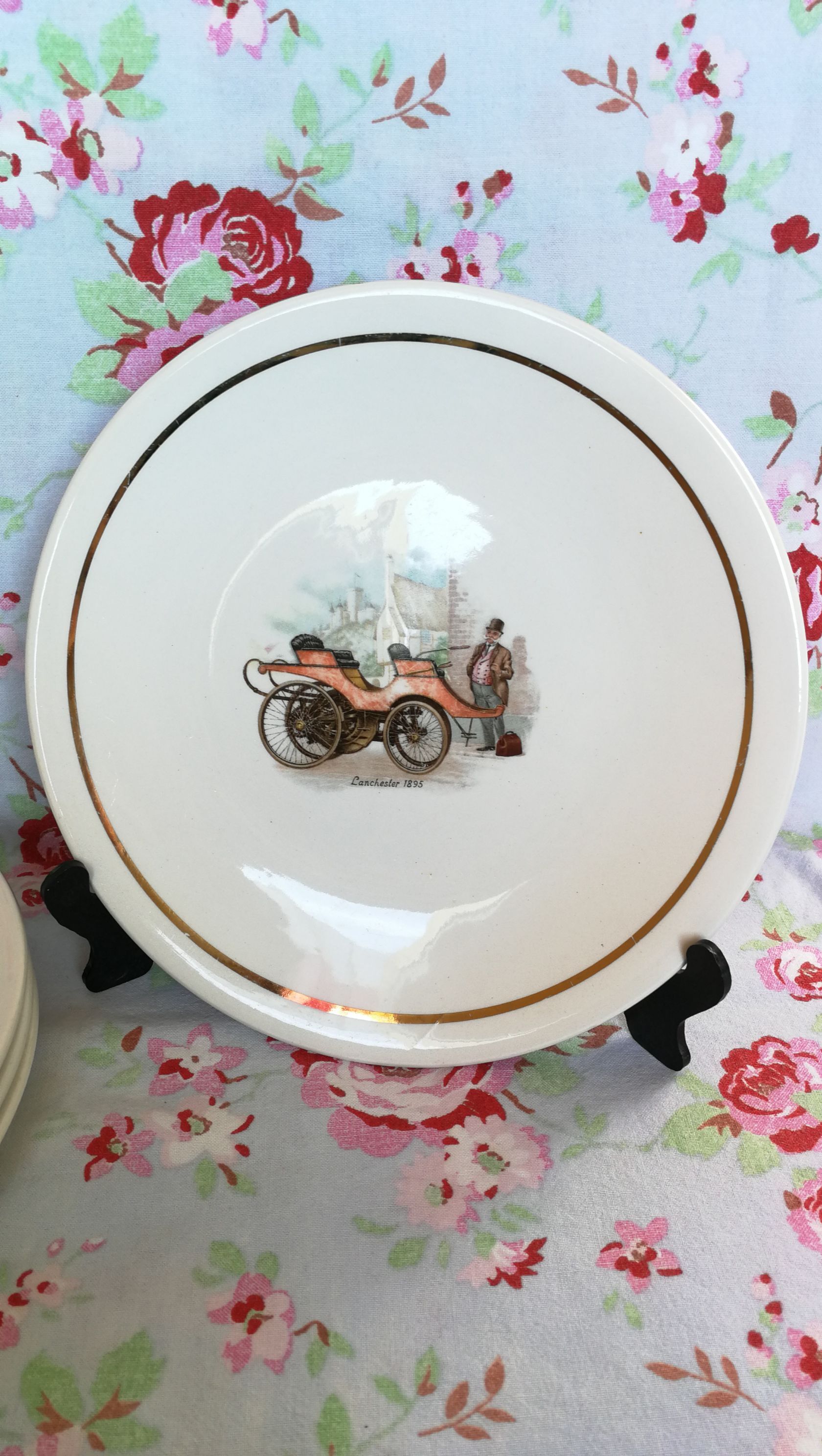 4 ancient plates at dessert  K-G Luneville, patterned vintage cars