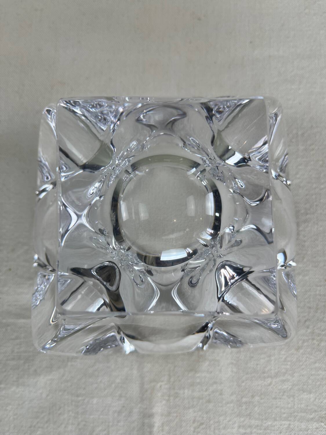 Crystal vide poche from Bayel