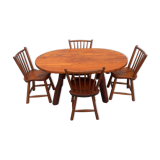 Table à manger et ses 4 chaises