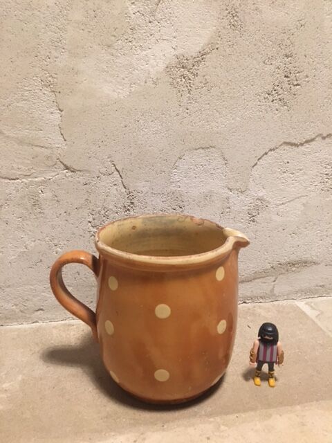 Savoyard pottery, pitcher