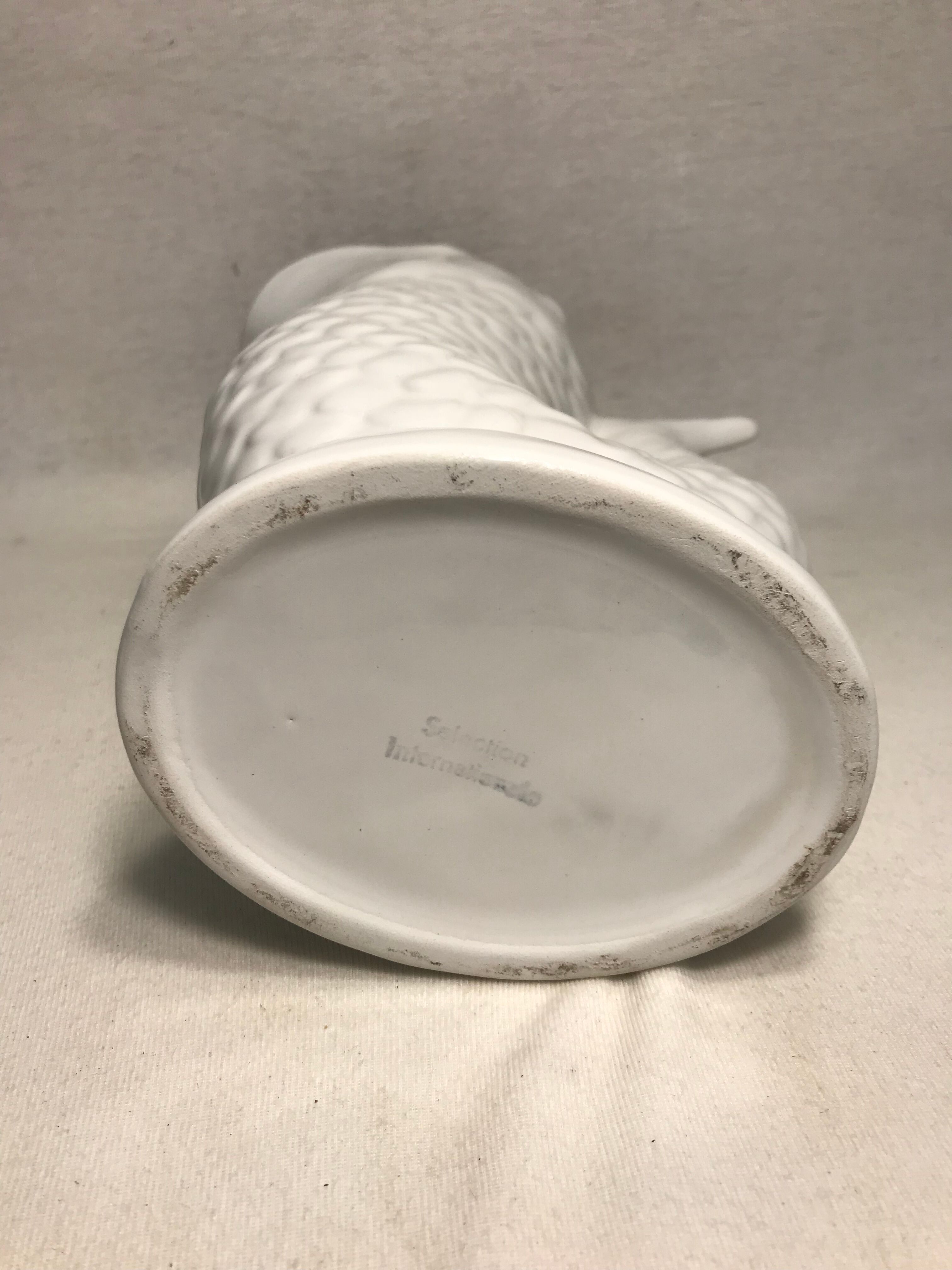 Former pitcher ceramic white shape fish decanter