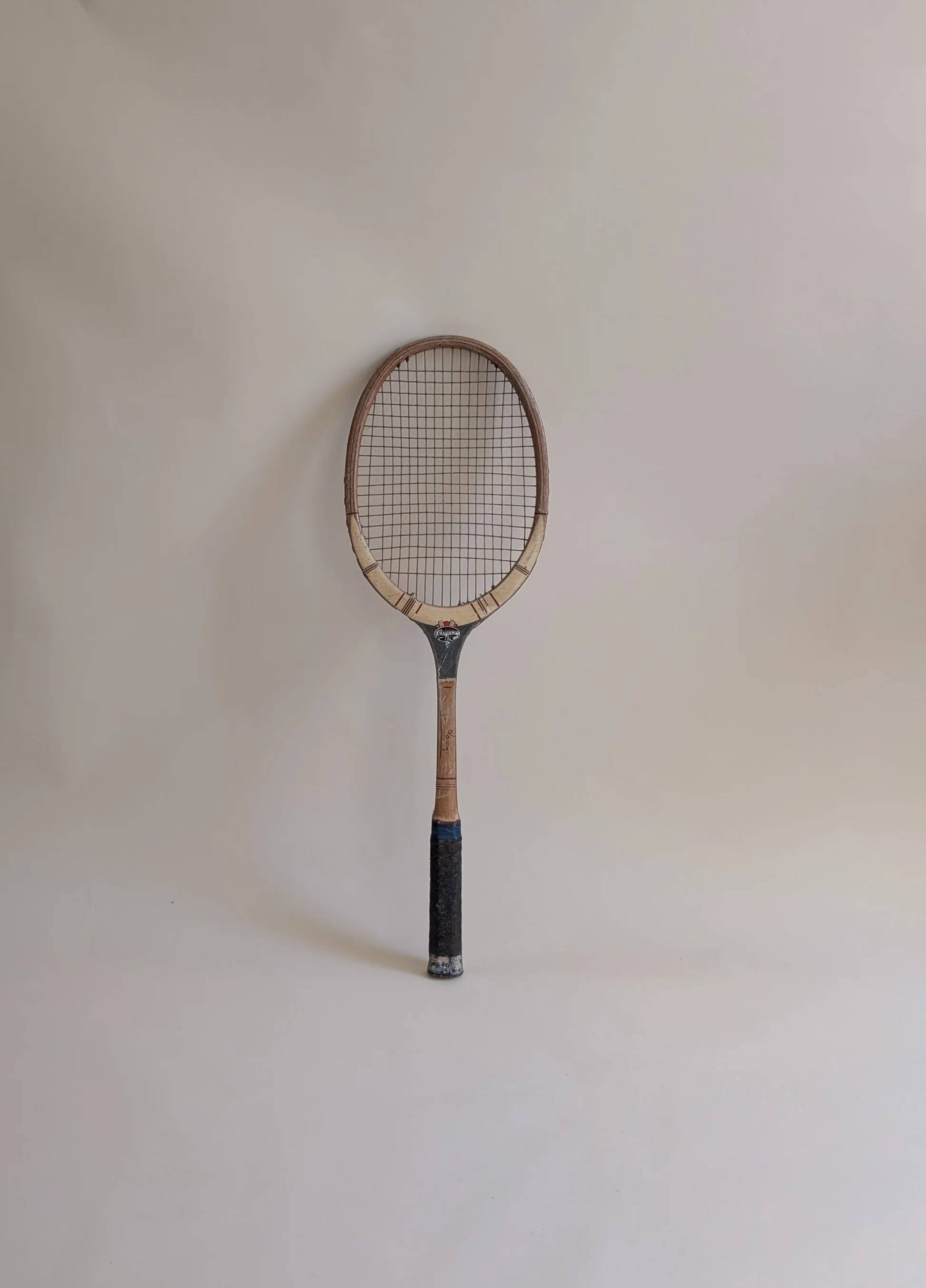 Raquette de tennis vintage