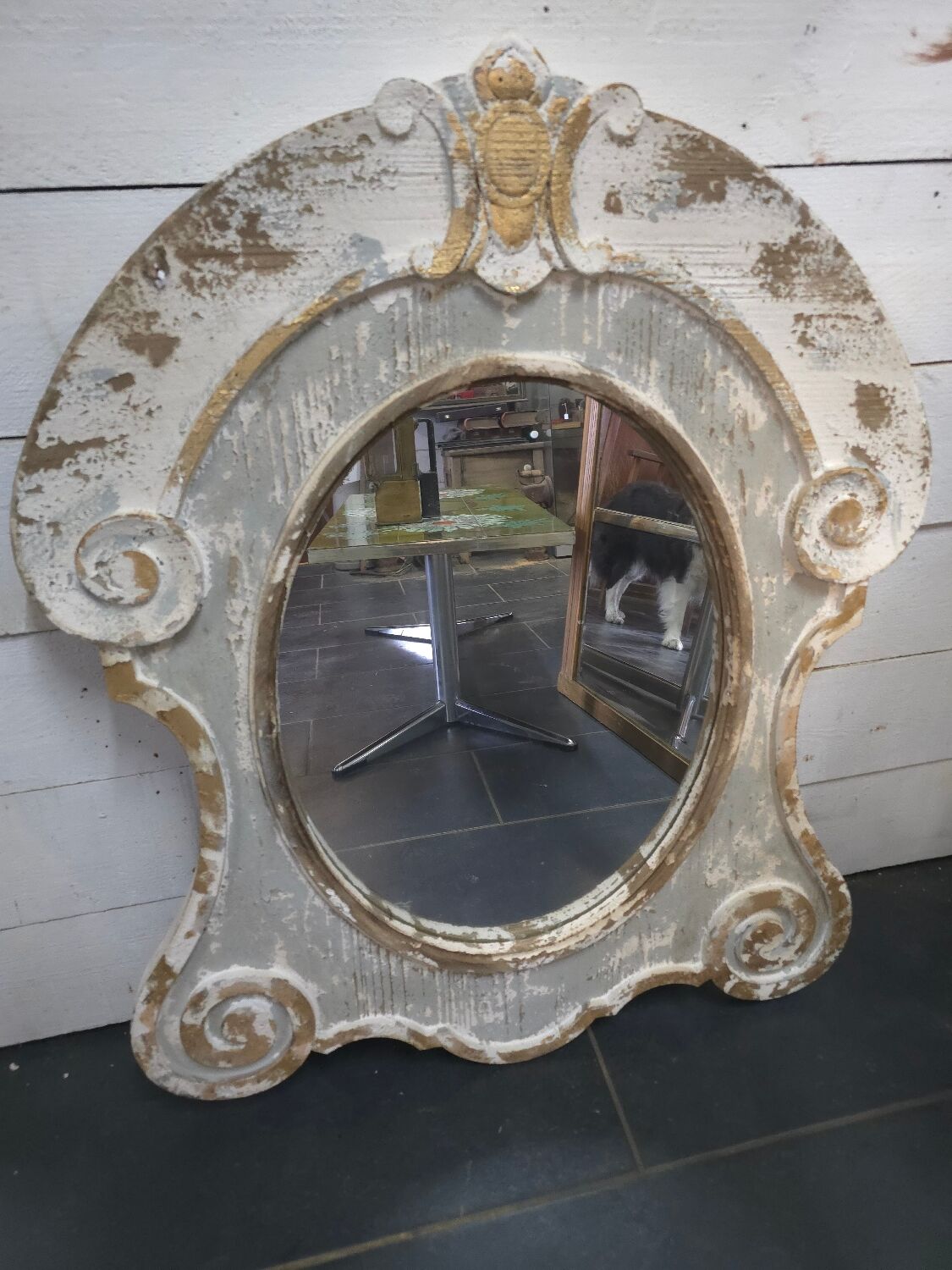 Miroir œil de boeuf en bois patiné