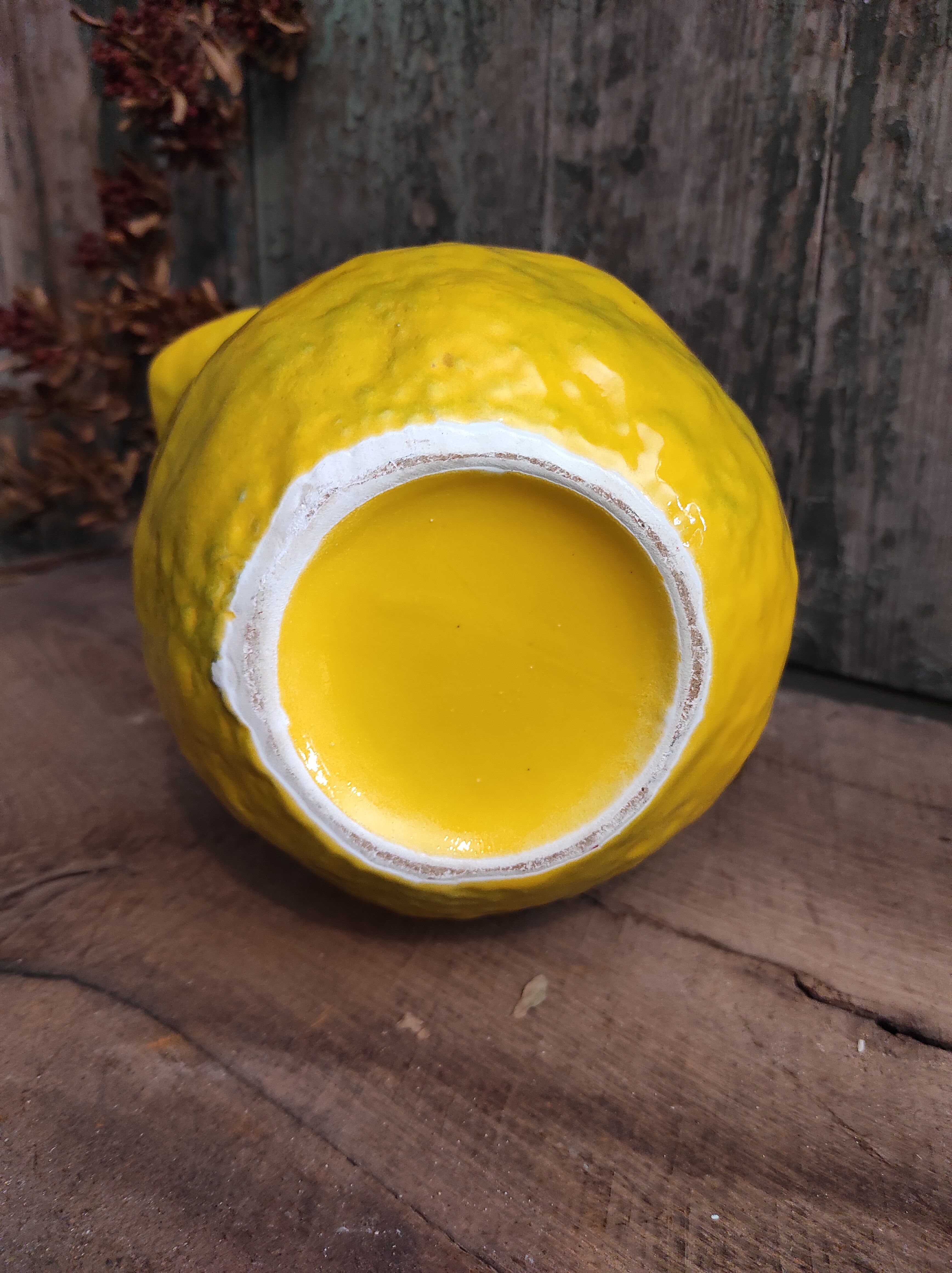 Cruche d’eau vintage en forme de citron