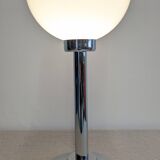 Modernist lamp model New-York by S.C.E for Habitat, France around 1970.