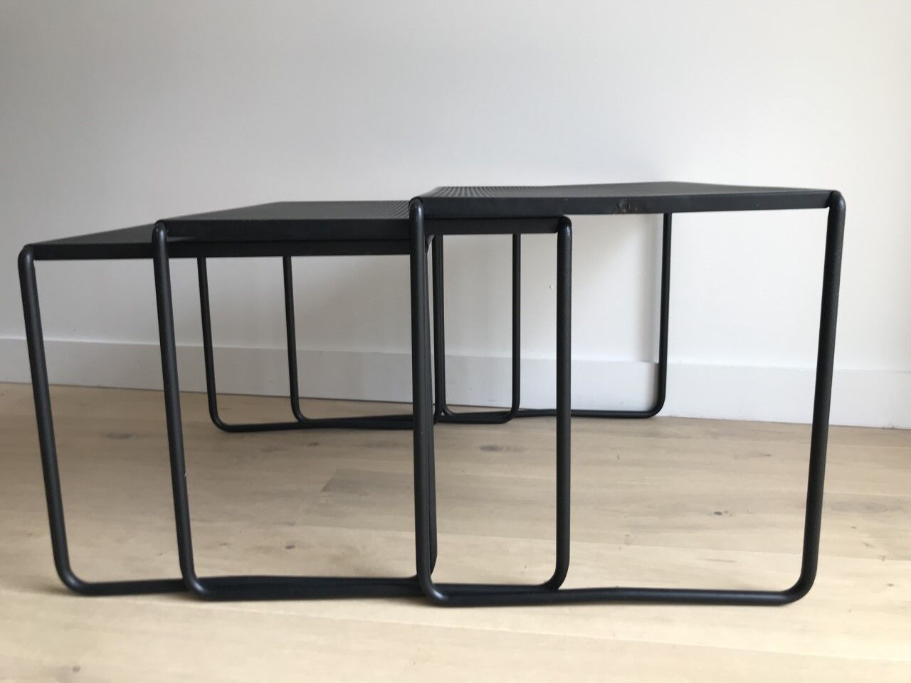 3 trundle tables in perforated sheet metal and black lacquered steel - 80s