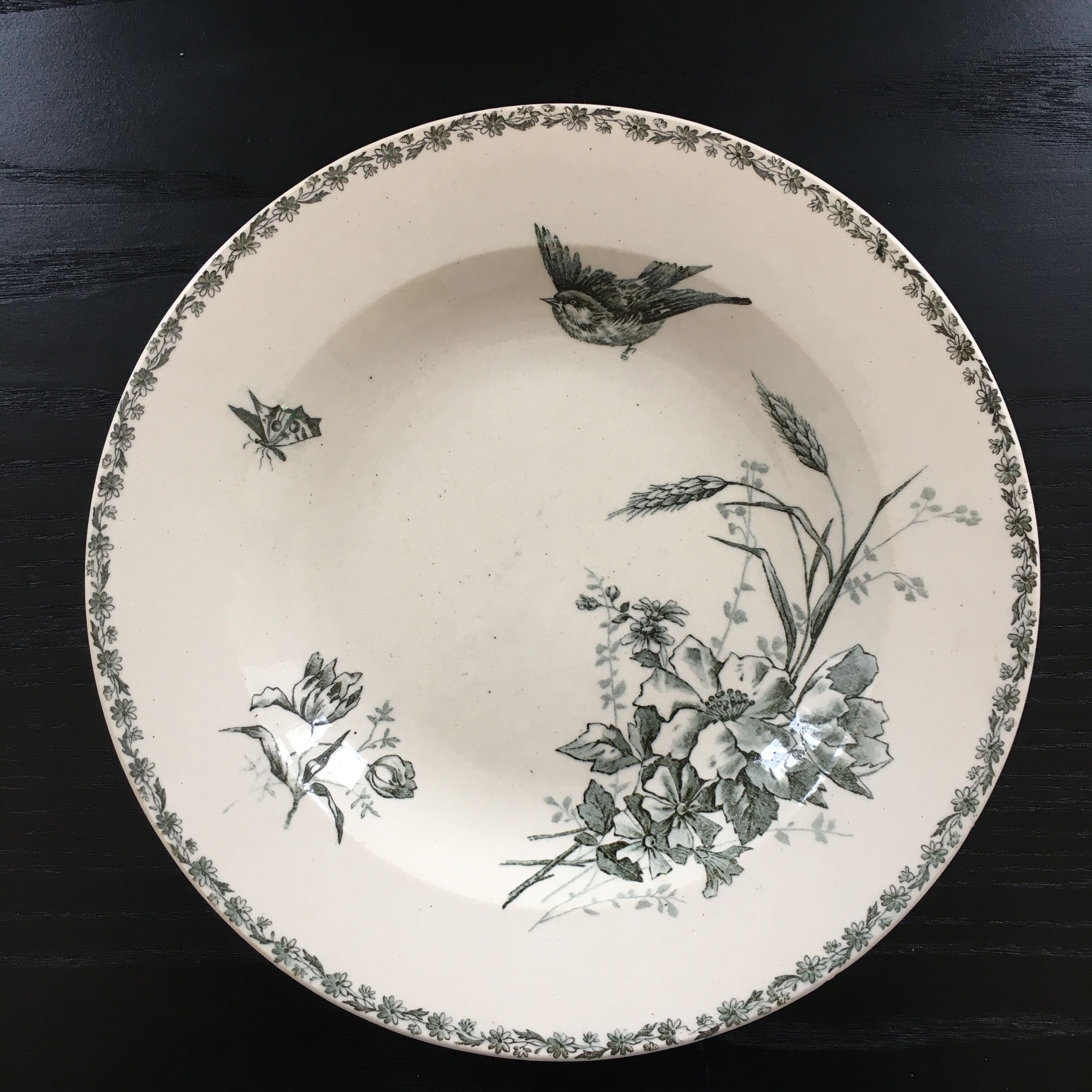 Assiette Bougeois décor oiseau