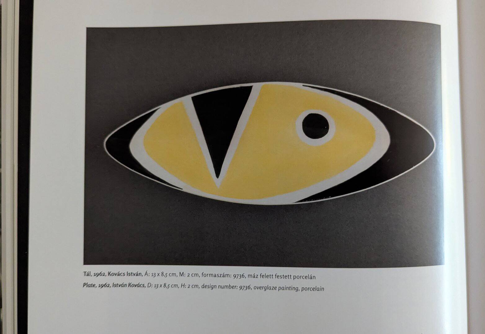 Dish • Vintage Centerpiece • “9736” • Kovács István • Zsolnay • 1962