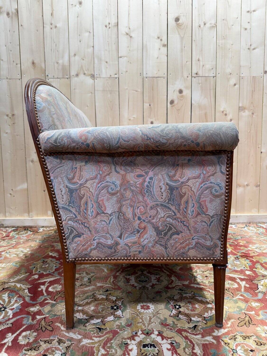 Art Deco banquette attributed to Paul Follot, 1920s.