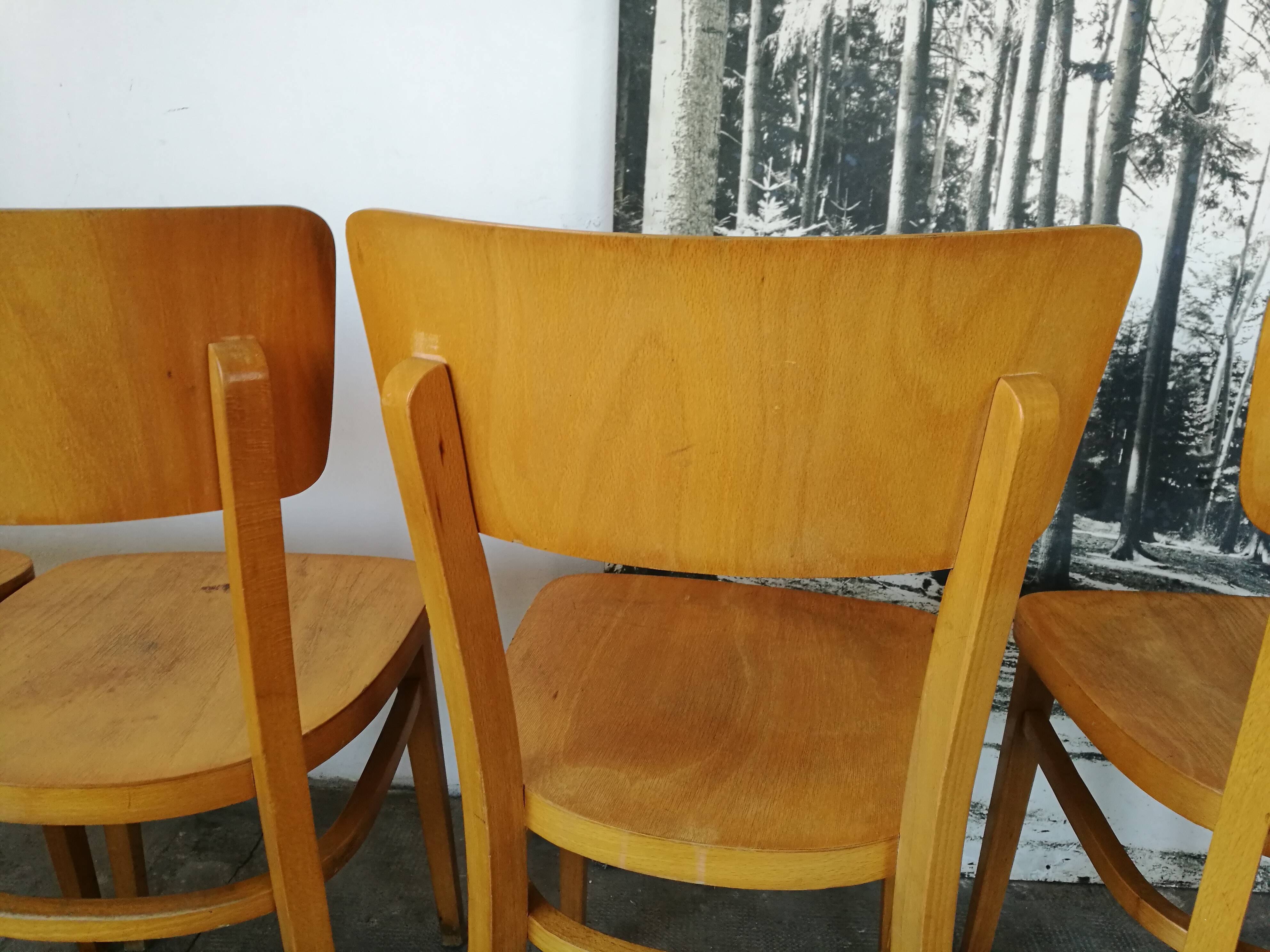 Set of 4 Thonet bistro chairs