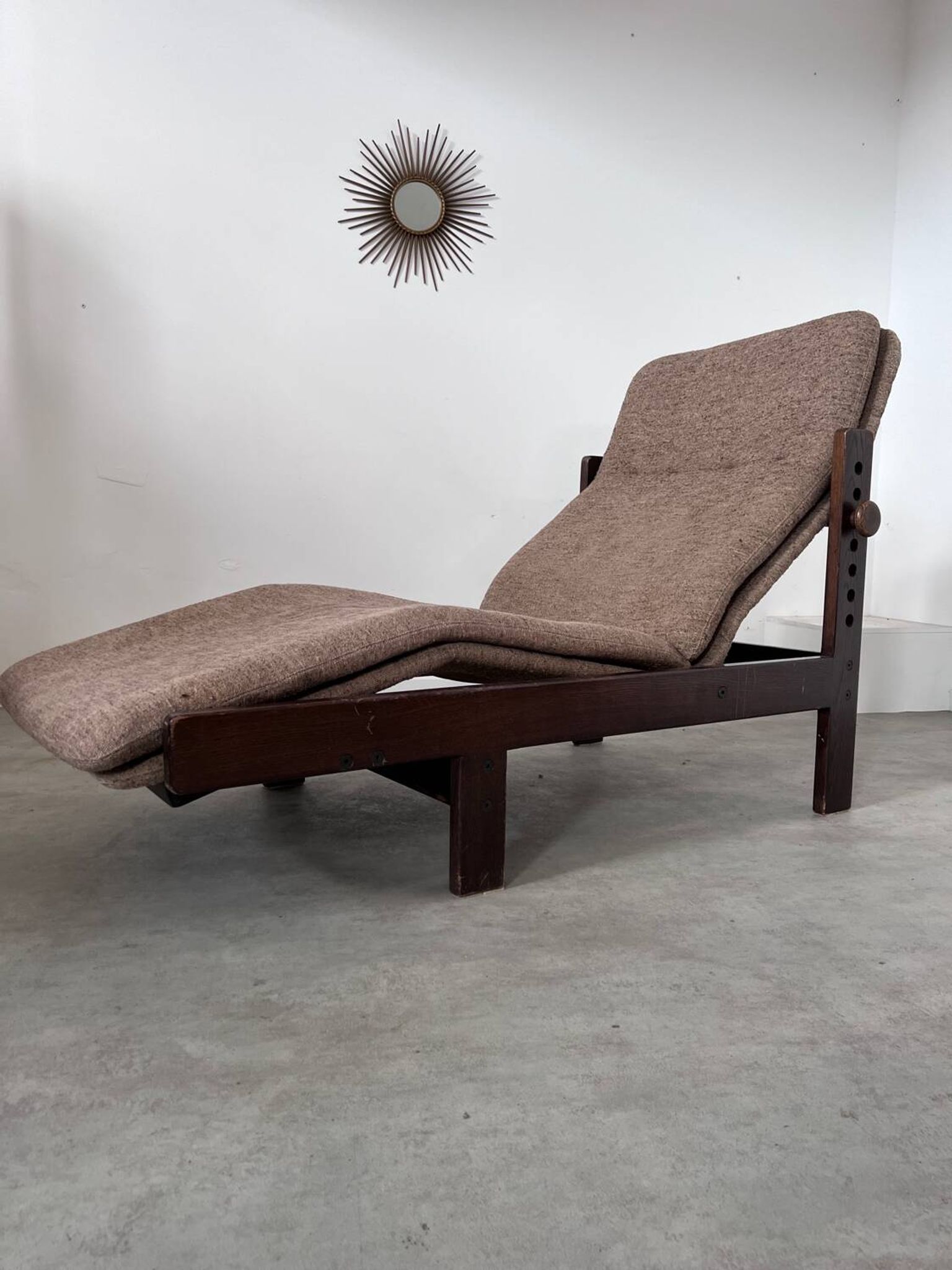 Old chaise longue wooden lounge chair Italian design from the 60s vintage