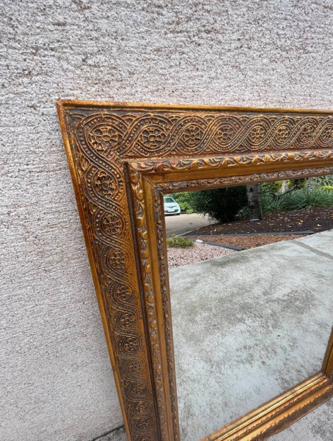 Antique gold and wood style mirror