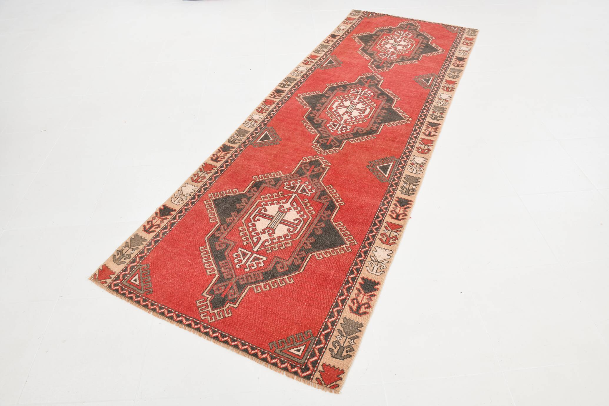 3x10 Turkish Runner Rug, 108x309Cm