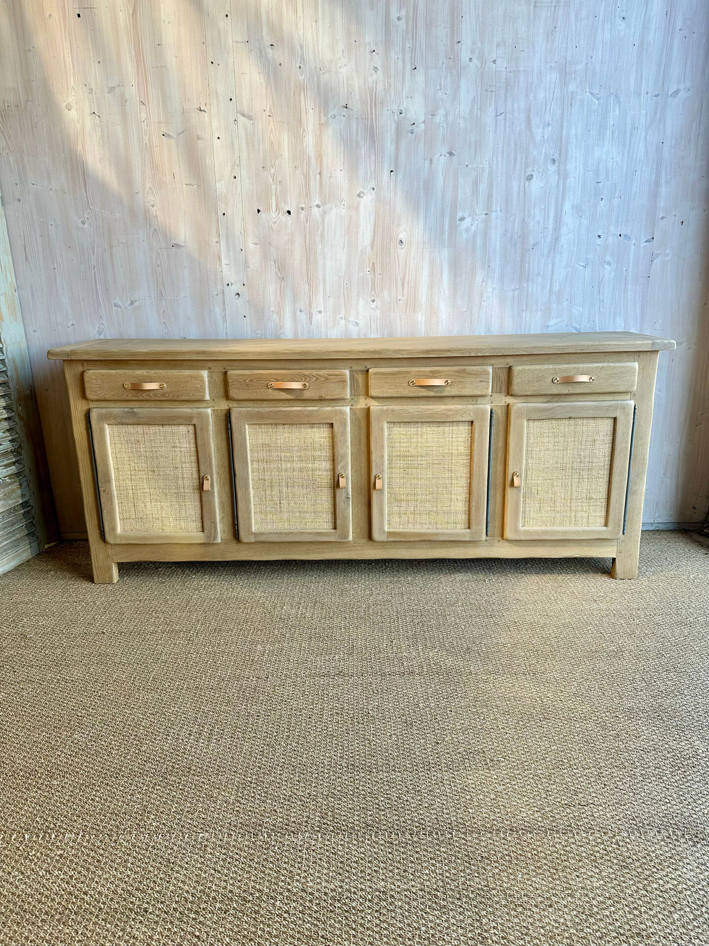 Grande enfilade buffet en chêne massif et cannage – 242 cm