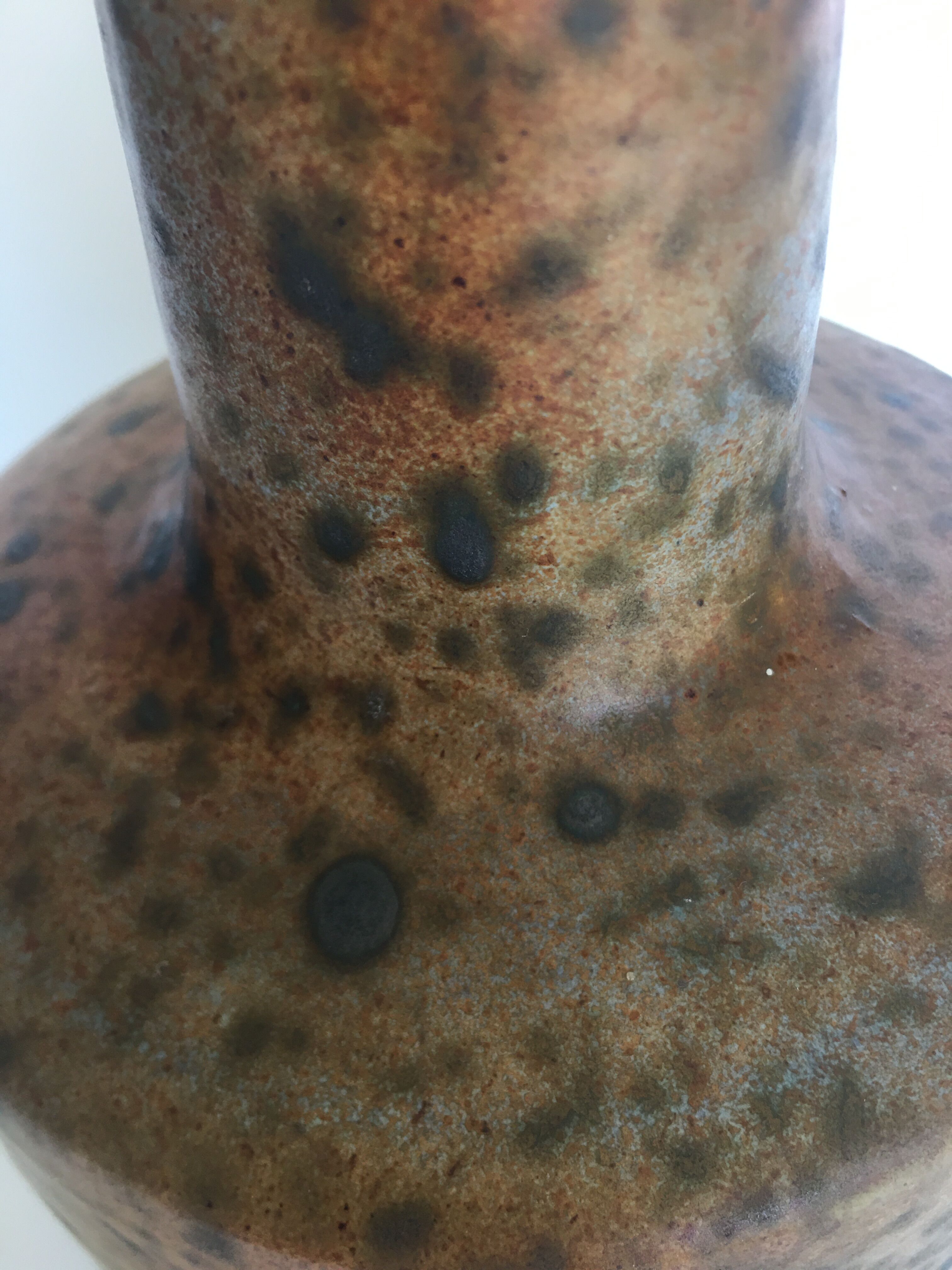 Agnes Escala ceramic vase