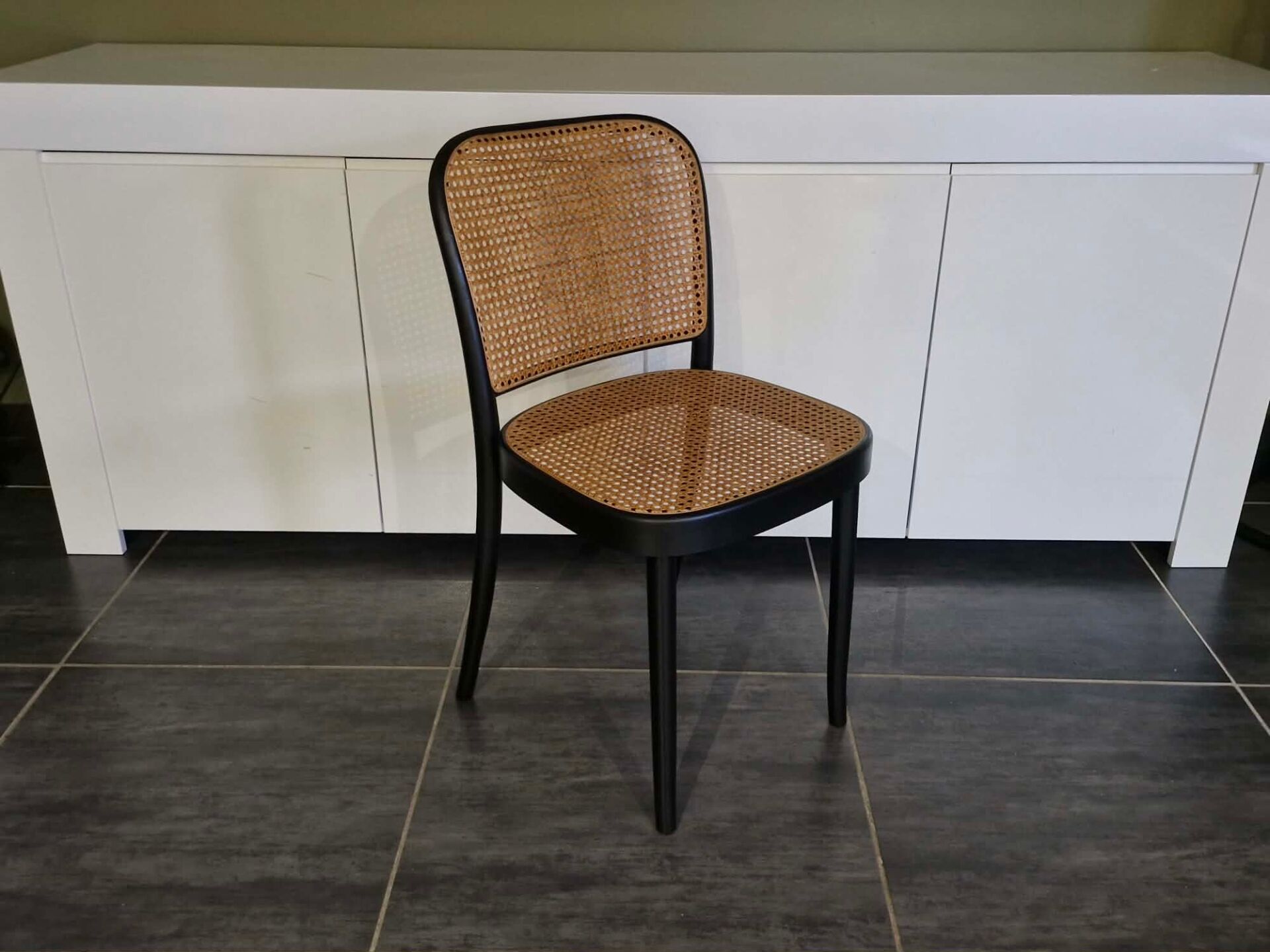 Set of 2 chairs no. 811 after Hoffmann, 1990s