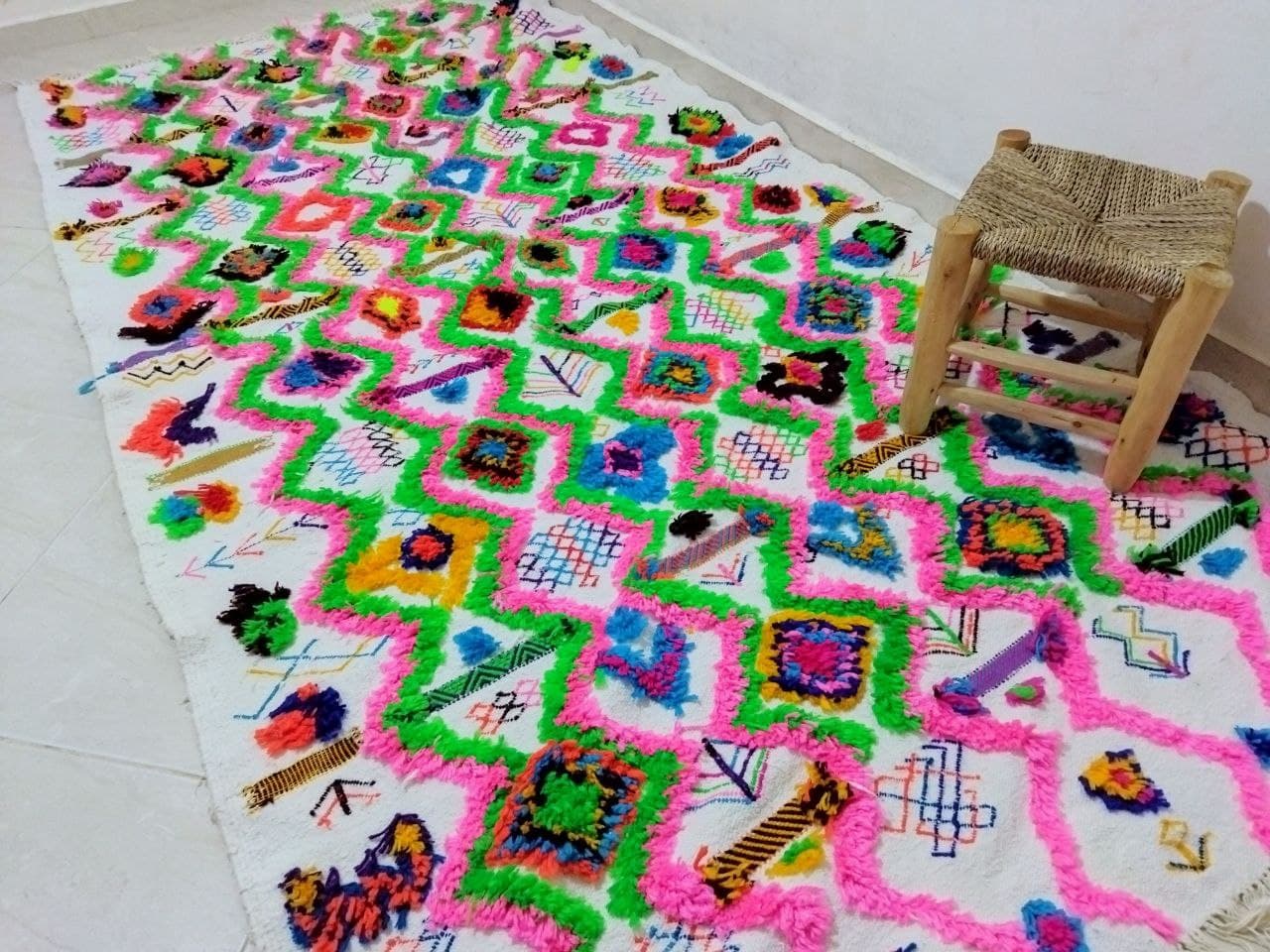 Tapis berbère marocain tribal coloré 280 x 140cm