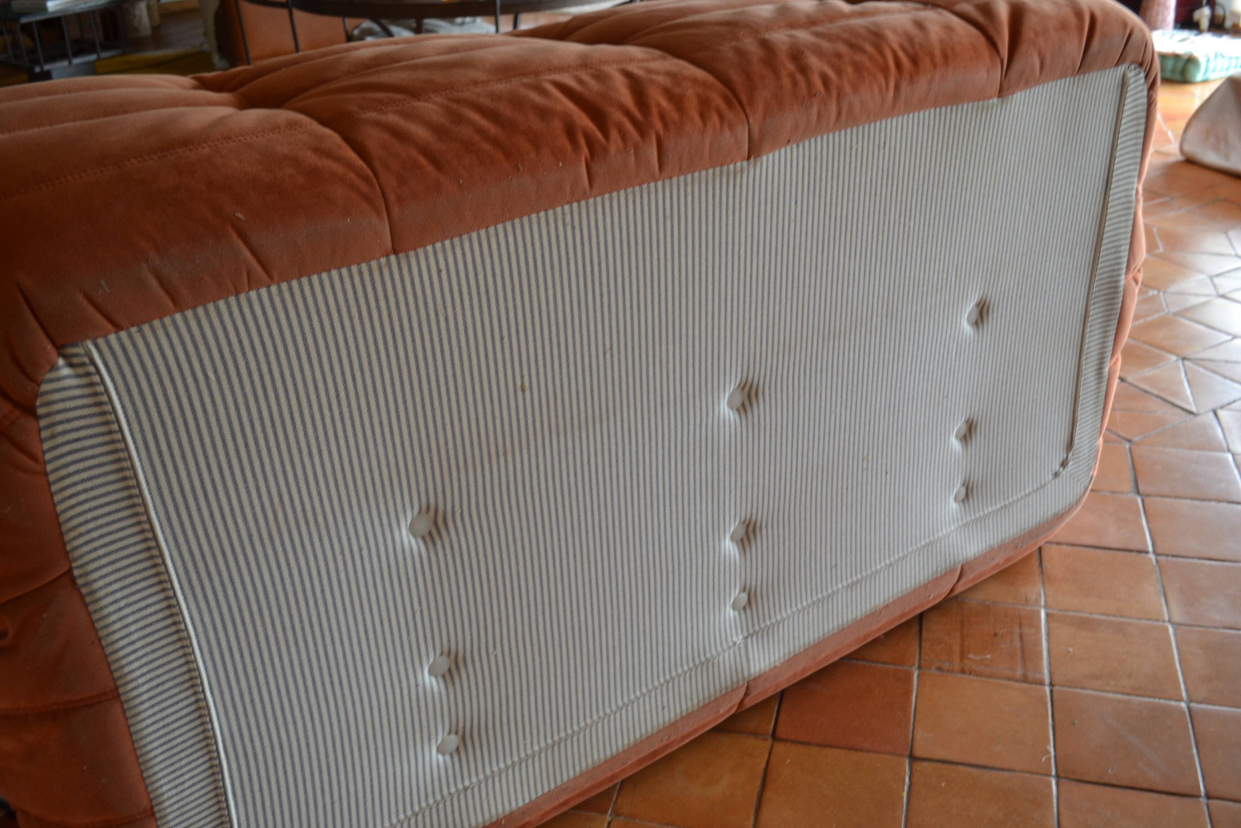 Togo alcantara sofa Micel Durcaroy