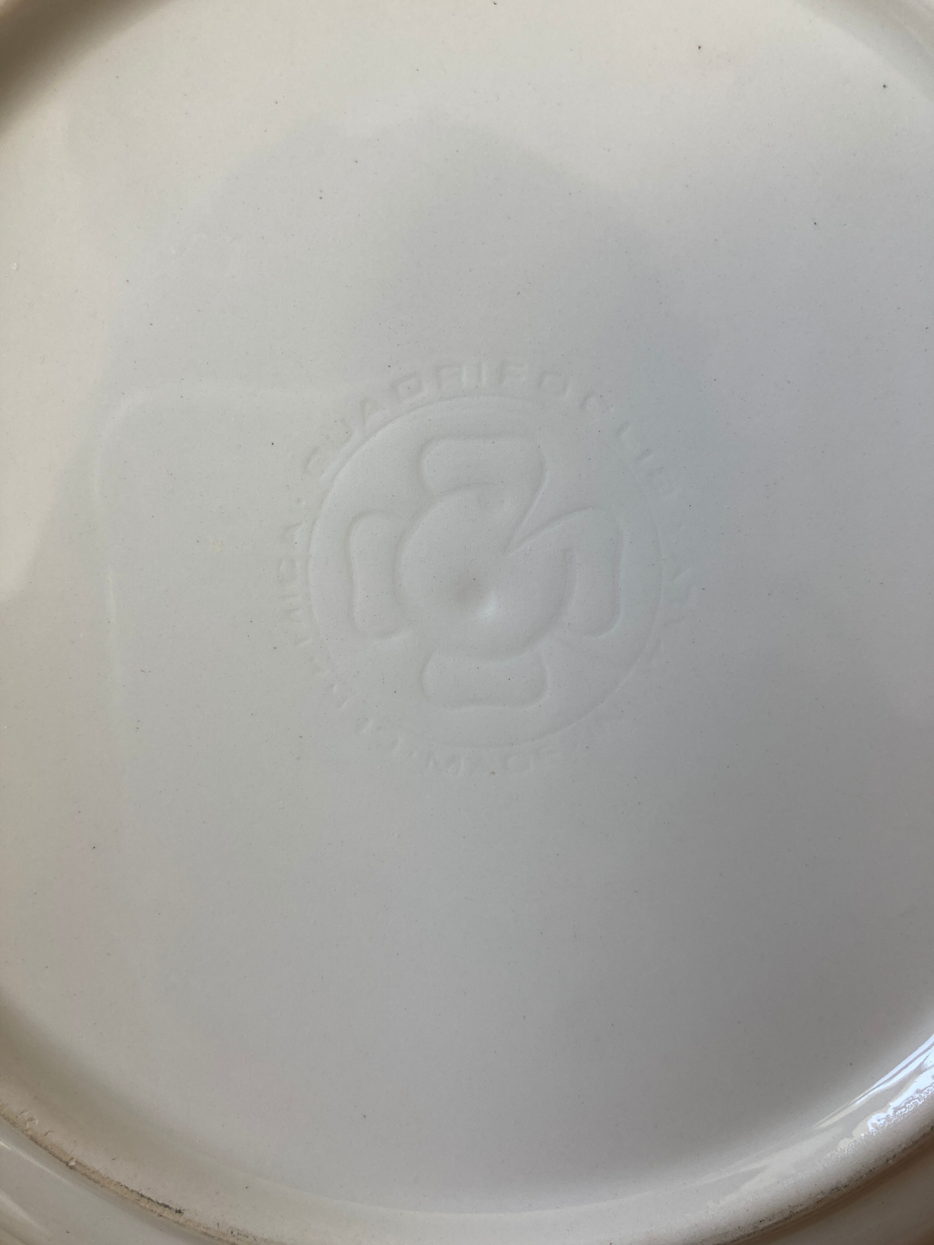 Lot of 10speckled pastel plates quadrifoglio