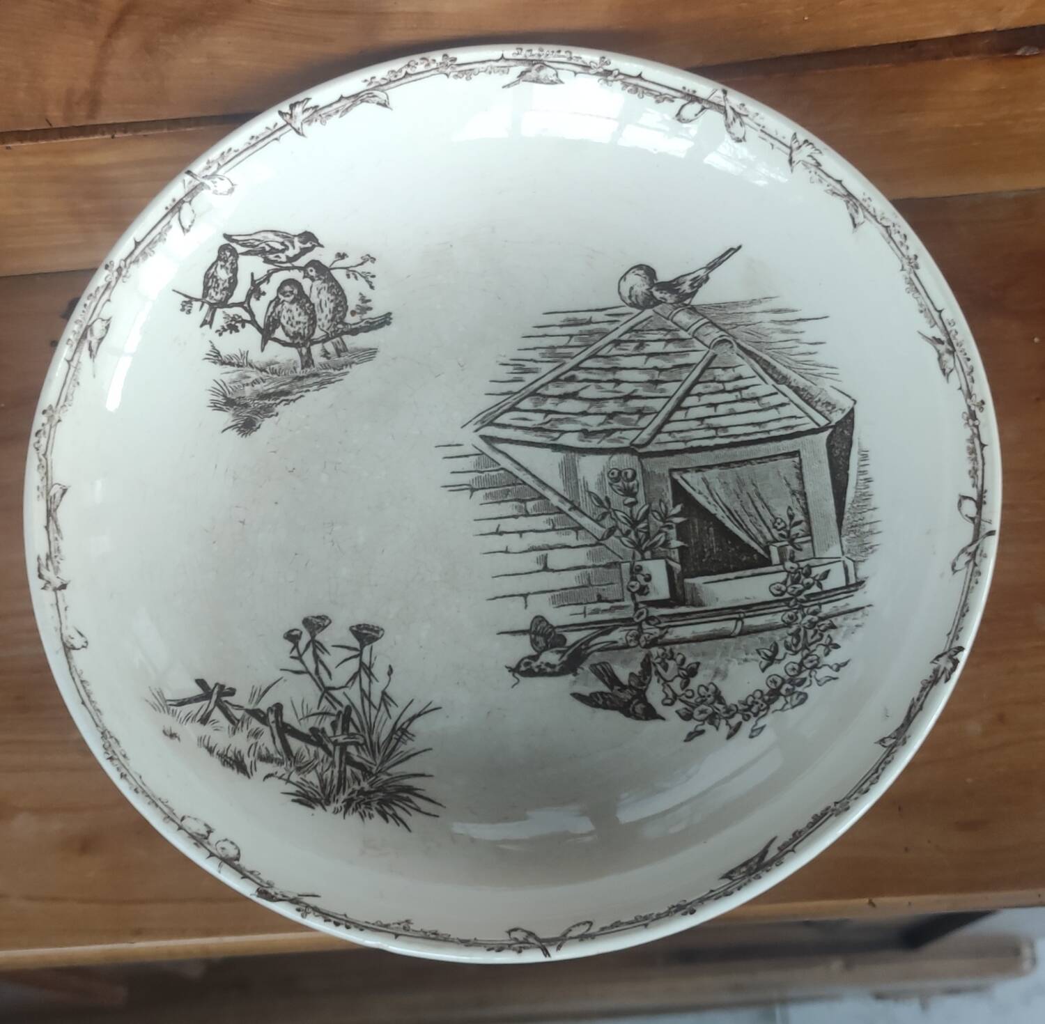 Old fruit bowl terre de fer hb & cie/sepia