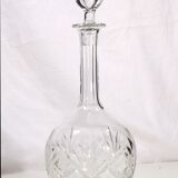 Carafe en cristal taillé de Saint-Louis, modèle Chantilly, n°144, France