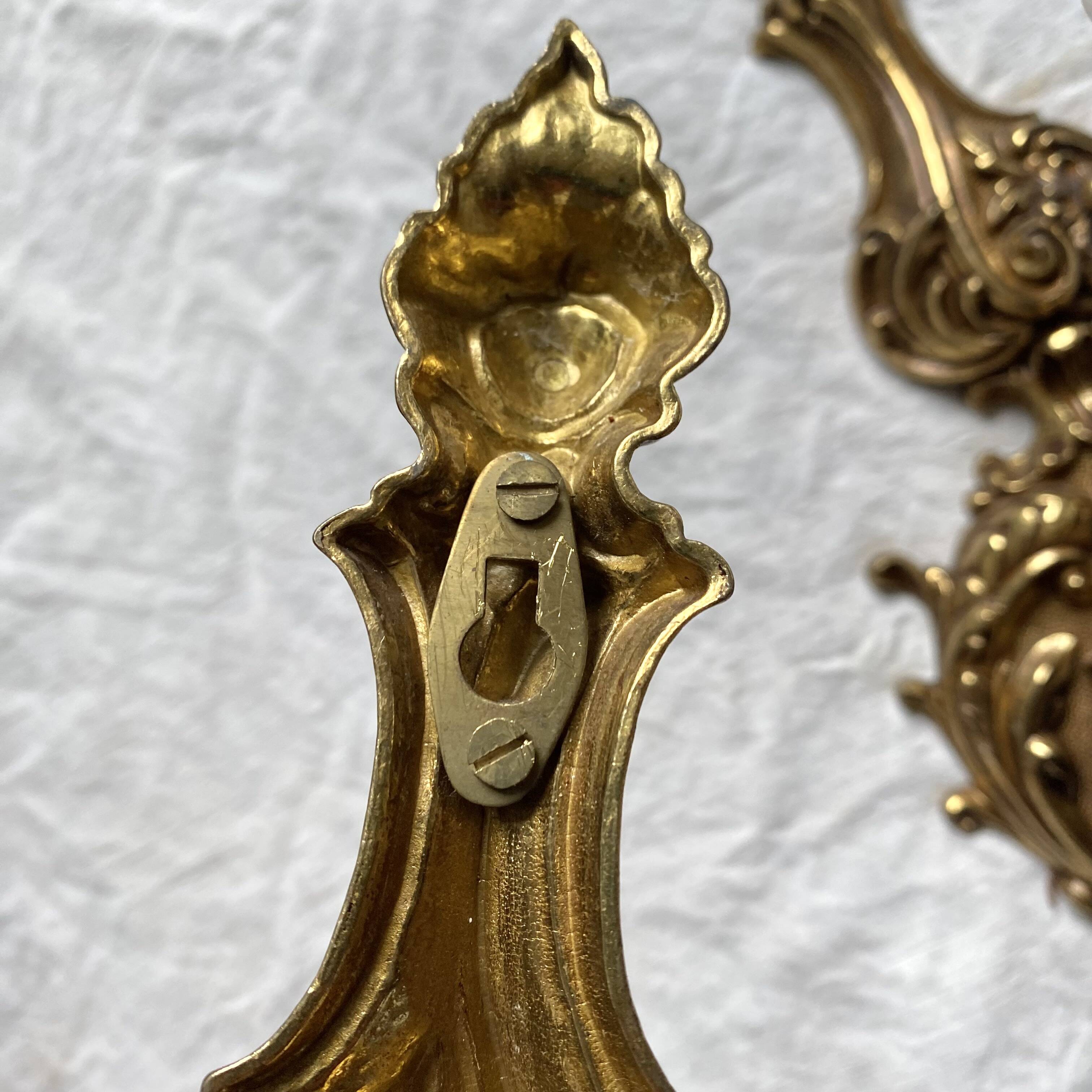 Pair of 1-light gilded brass wall lights