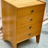 Scandinavian style drawer cabinet