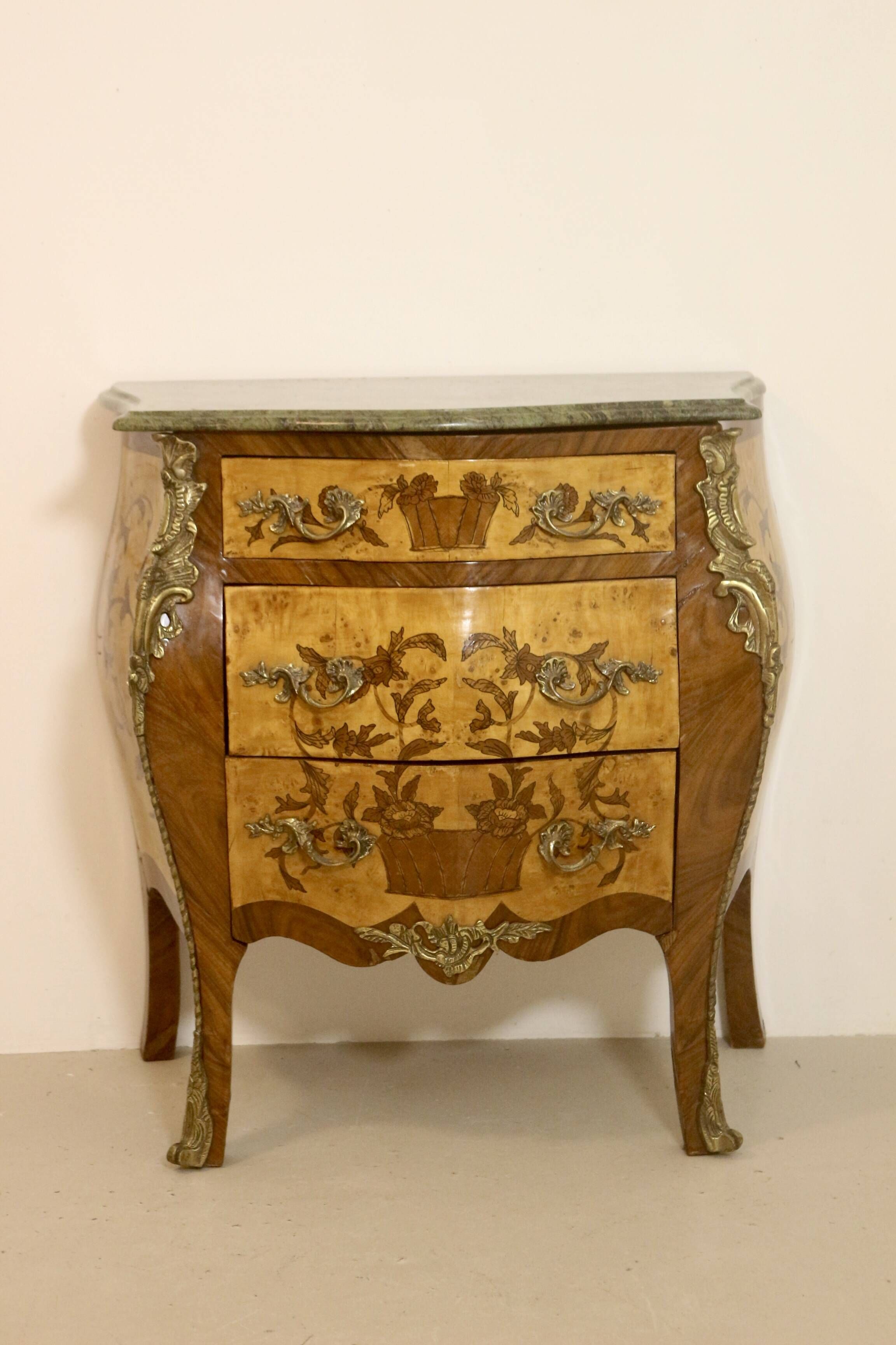 Paire de commodes d'époque Napoléon III
