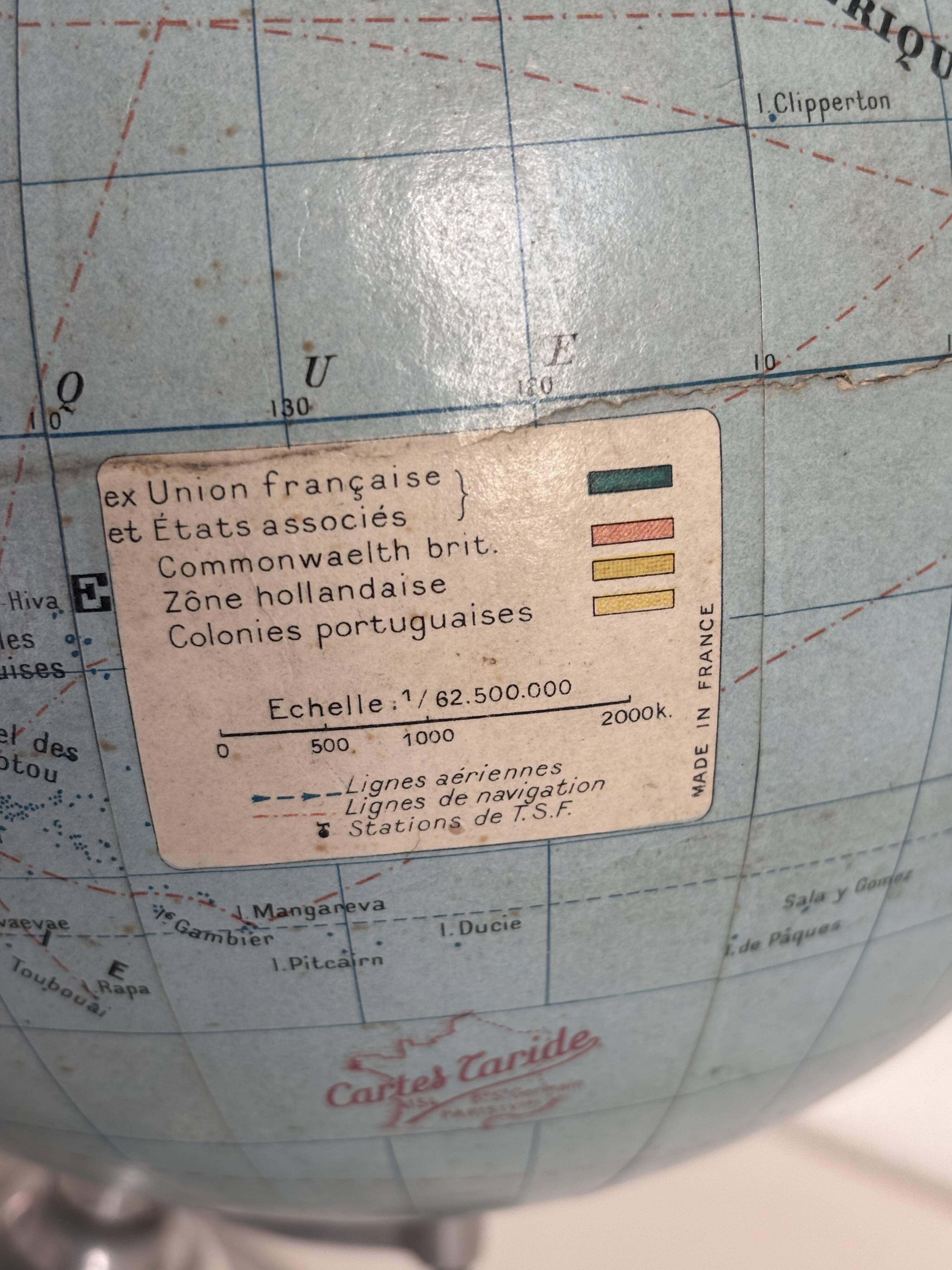 Vintage terrestrial globe 1947 Taride Paris - 29 cm