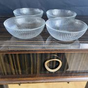 Set of 4 vintage covetro ramekins
