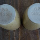 Pair of cups digoin