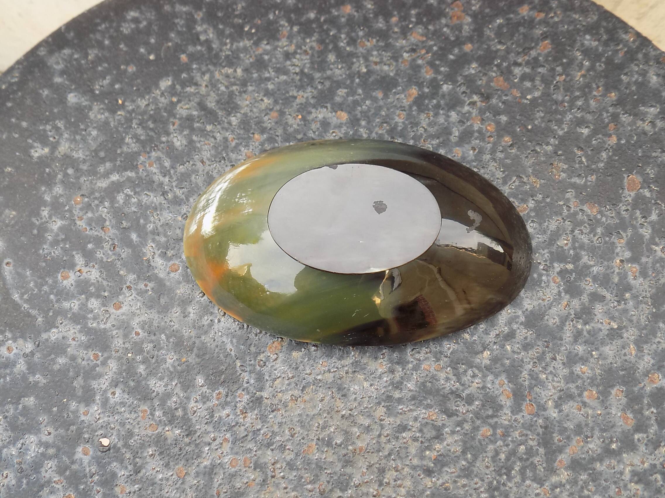 Imitation horn pocket emptier