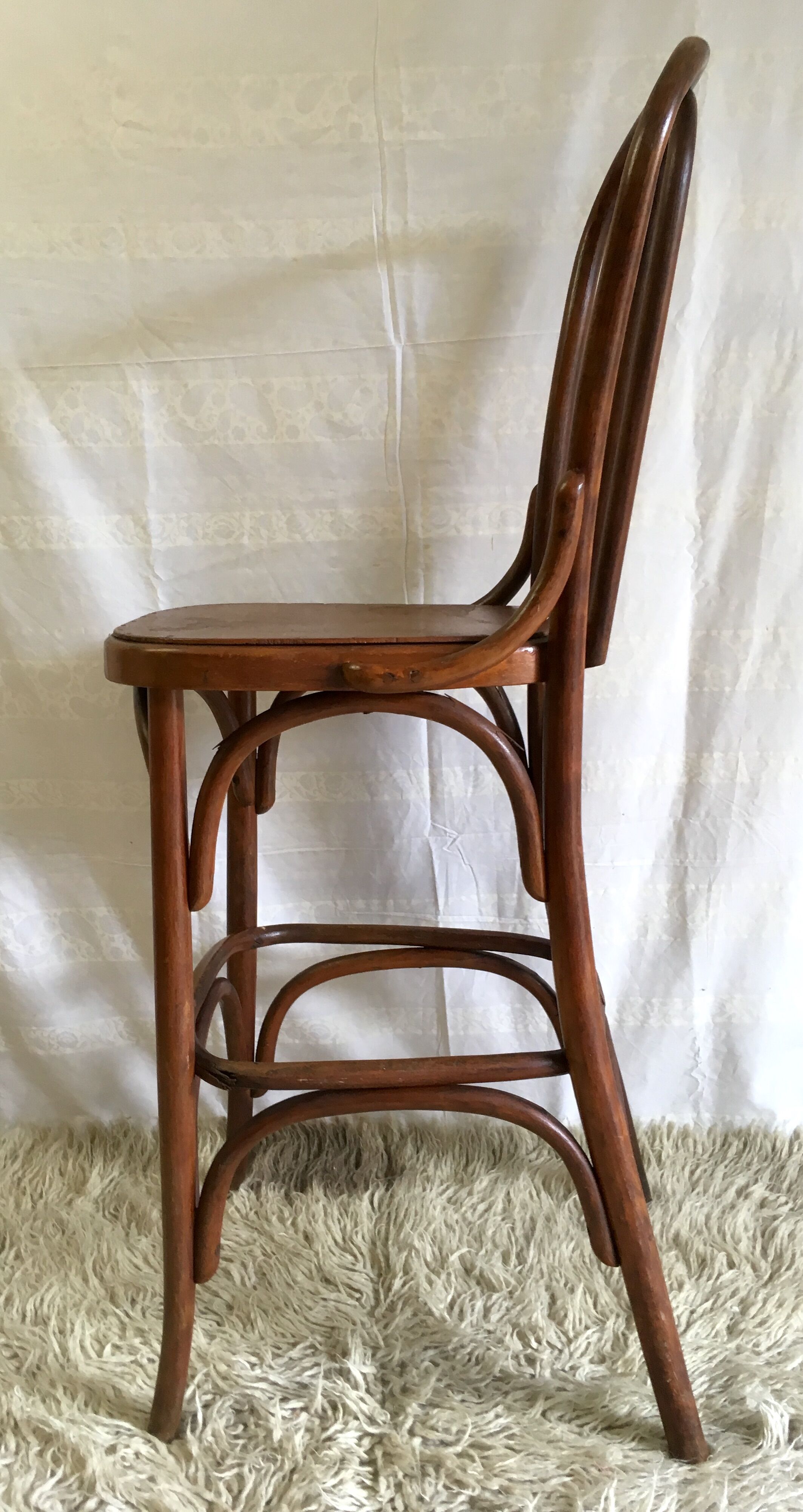 Fischel curved wooden countertop chair - mid. 20th