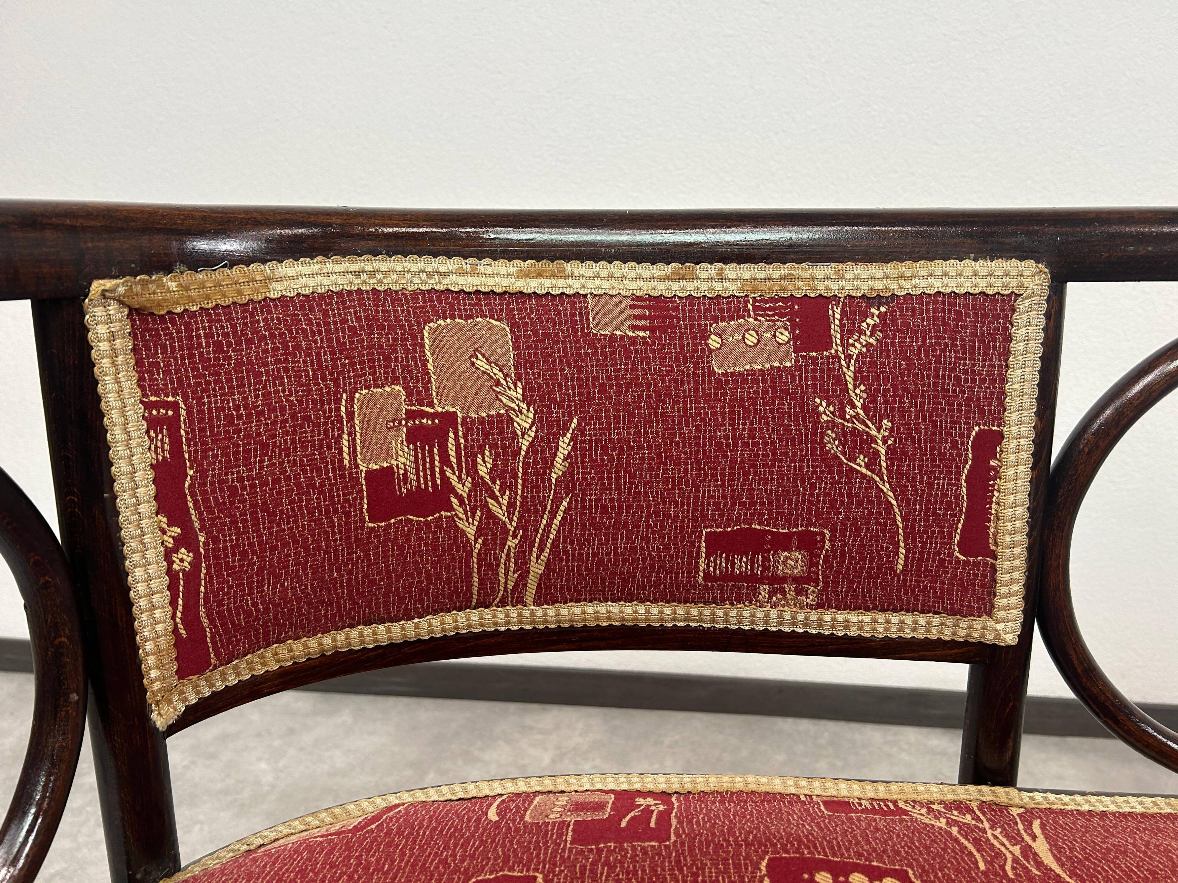 Fledermaus Bench no. 728 by architect Josef Hoffmann