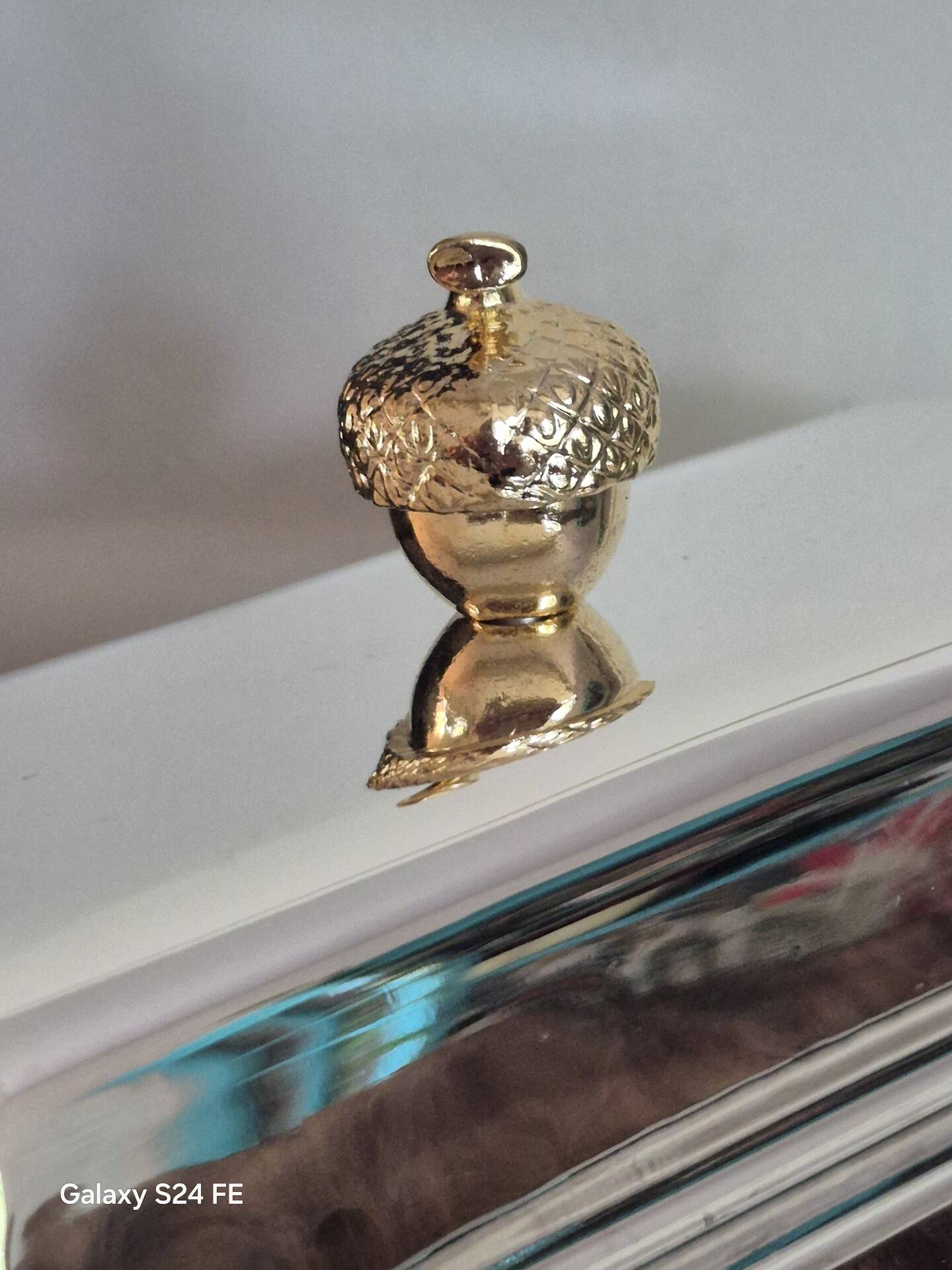 Metal butter dish