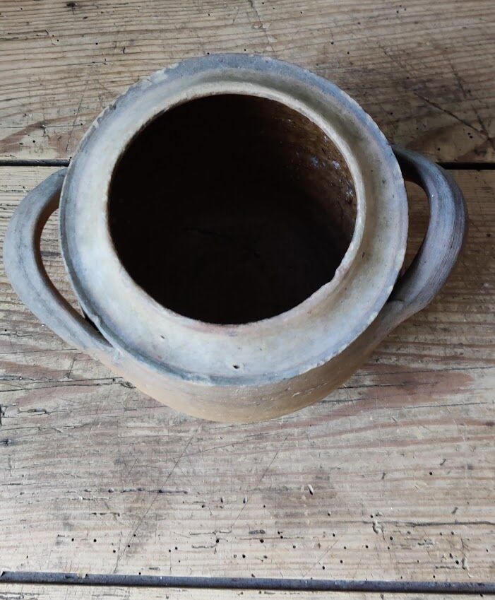 Pot en grès