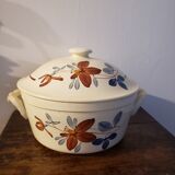 Old tureen